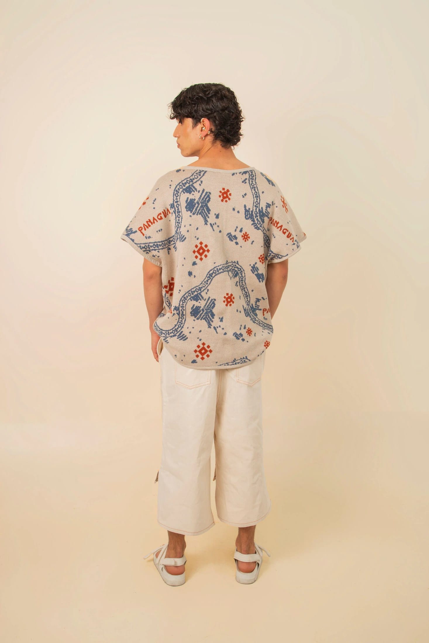 PONCHO PANAGUÁ - imagen 1