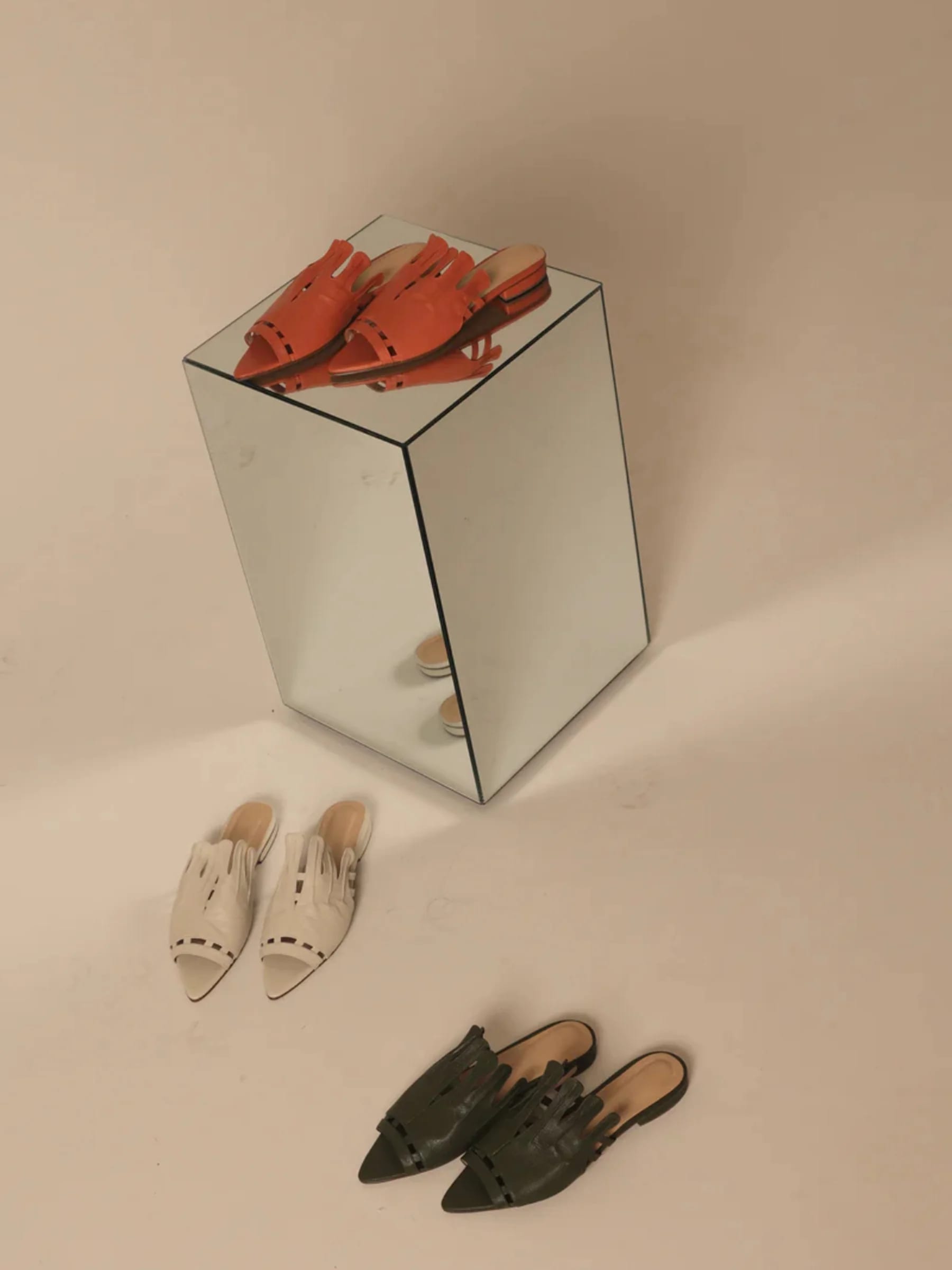 GAUDI SHOES TERRACOTA - imagen 4
