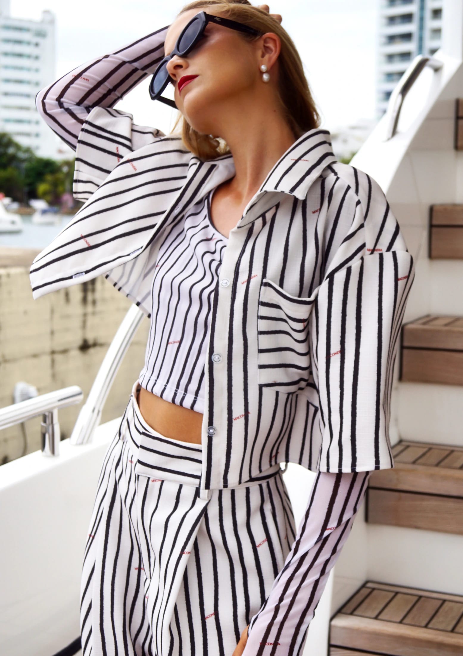 White Stripes Shirt - imagen 2