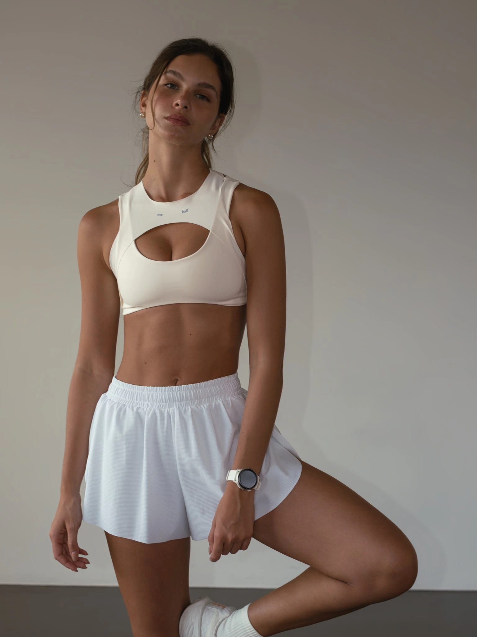 CLUB HIGH SUPPORT TOP - SOFT WHITE - imagen 10