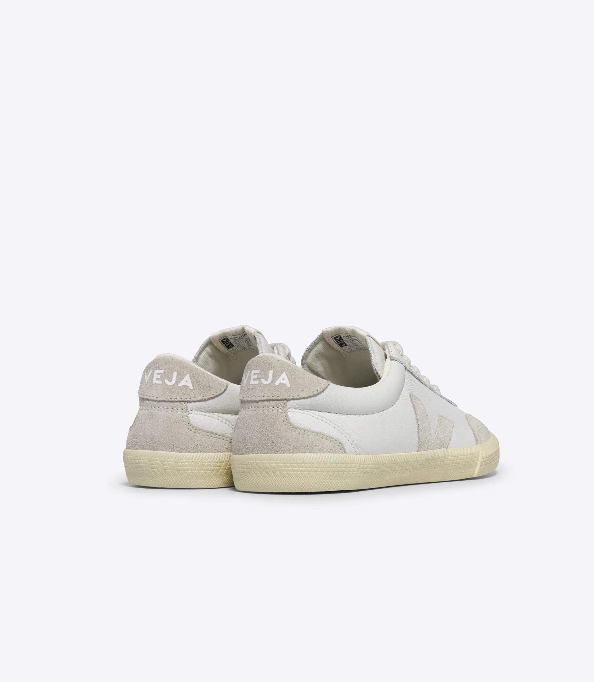 Tenis Veja Volley White Natural - imagen 2