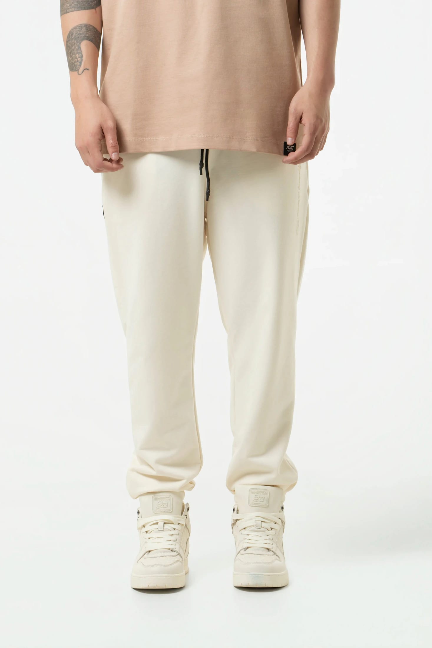 PANTALON JOGG COLOR IVORY - imagen 2