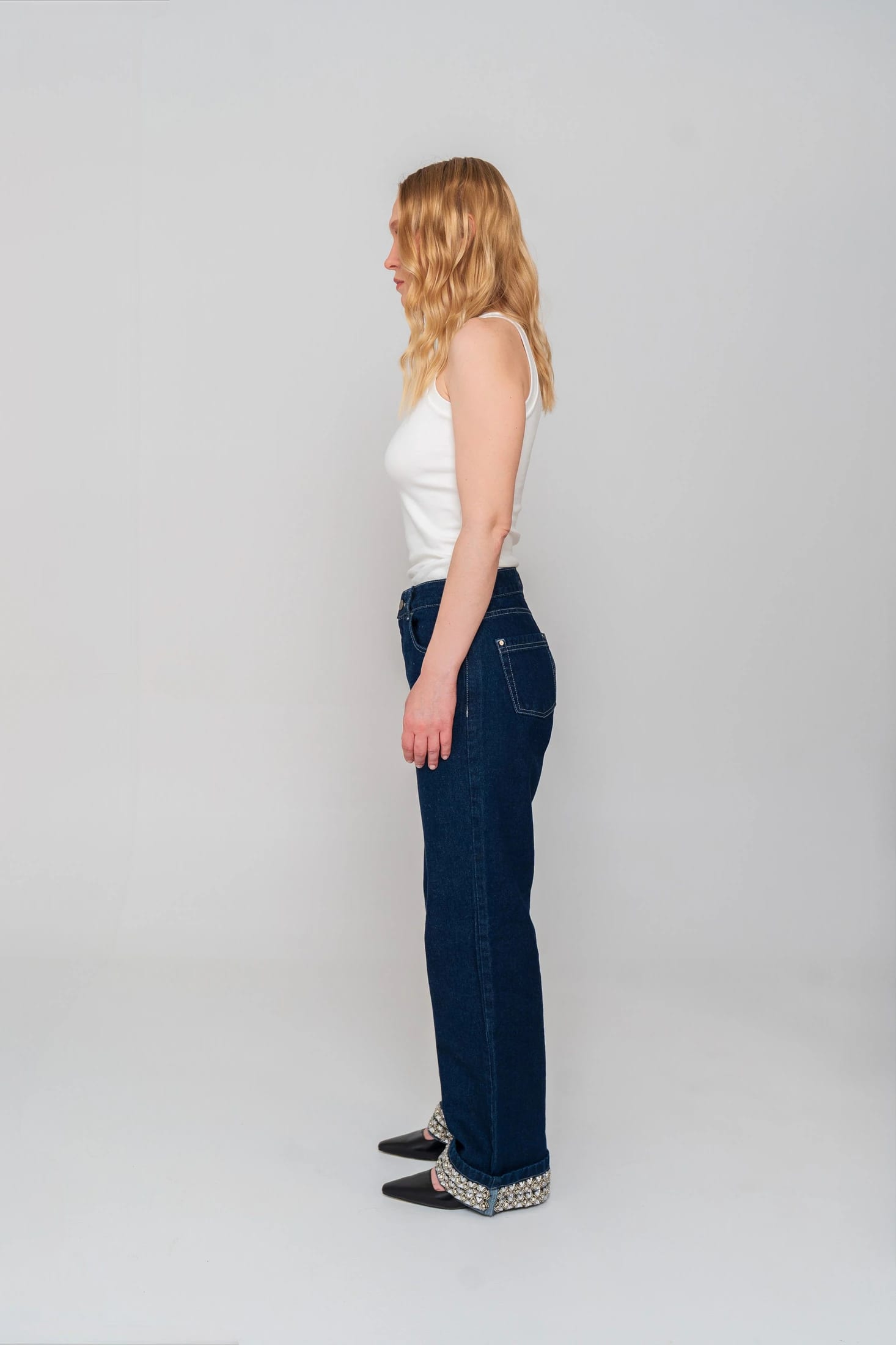 Crystal Embroidered Jeans - imagen 4