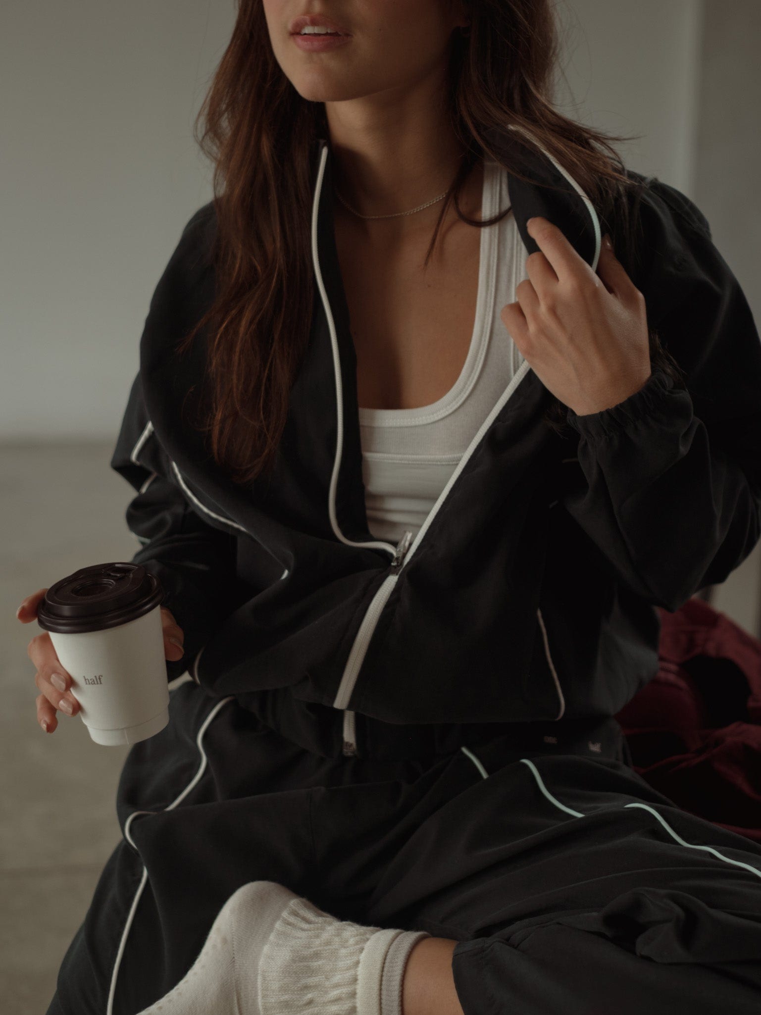 RETRO WINDBREAKER - BLACK - imagen 8