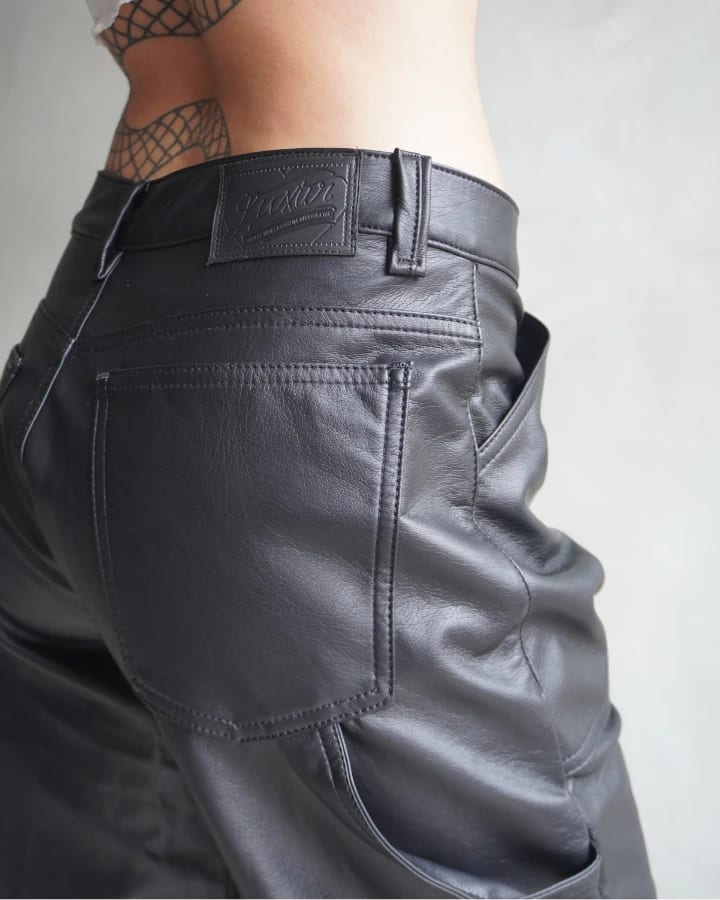 PANTALÓN DE CUERINA NEGRO MIAMI VICE - imagen 2