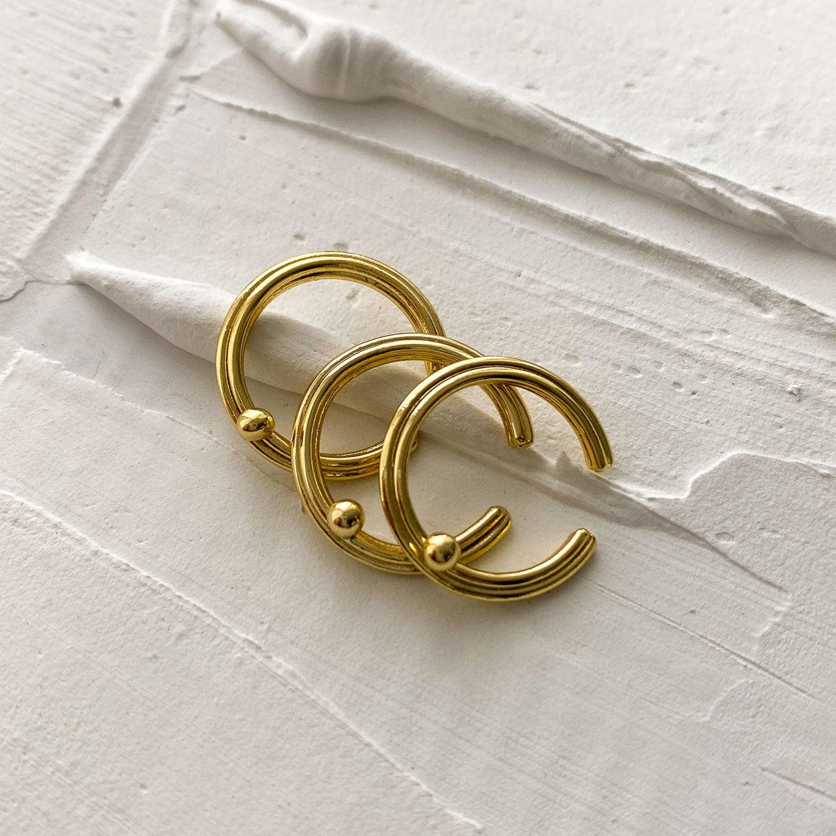 EAR CUFF LAMELL GOLD - imagen 1