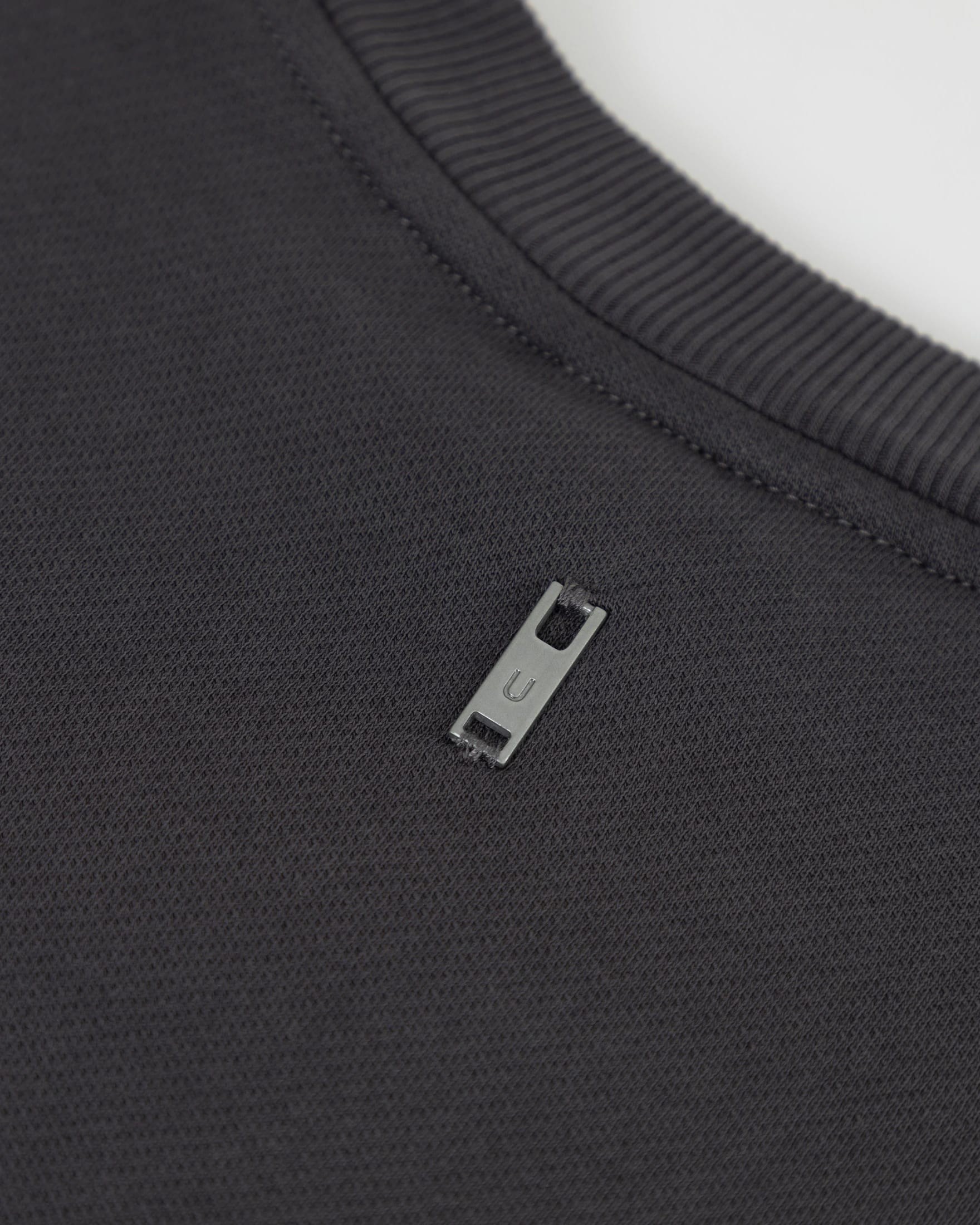 Line Basic Boxy Fit Crewneck Dark Gray - imagen 6