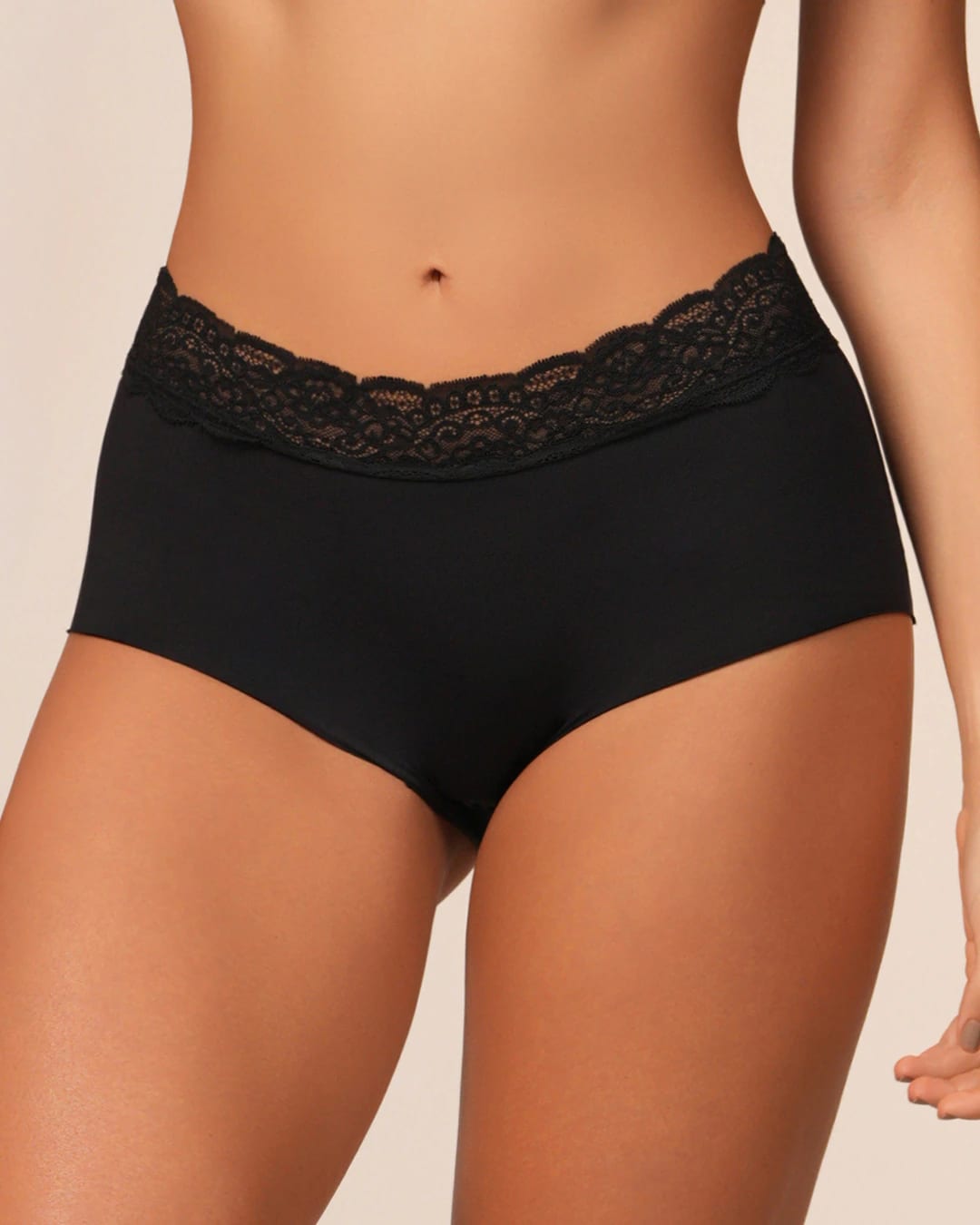 Panty Tiro Alto con Efecto Levanta Cola en Microfibra con Encaje Ref. 8070 - imagen 5