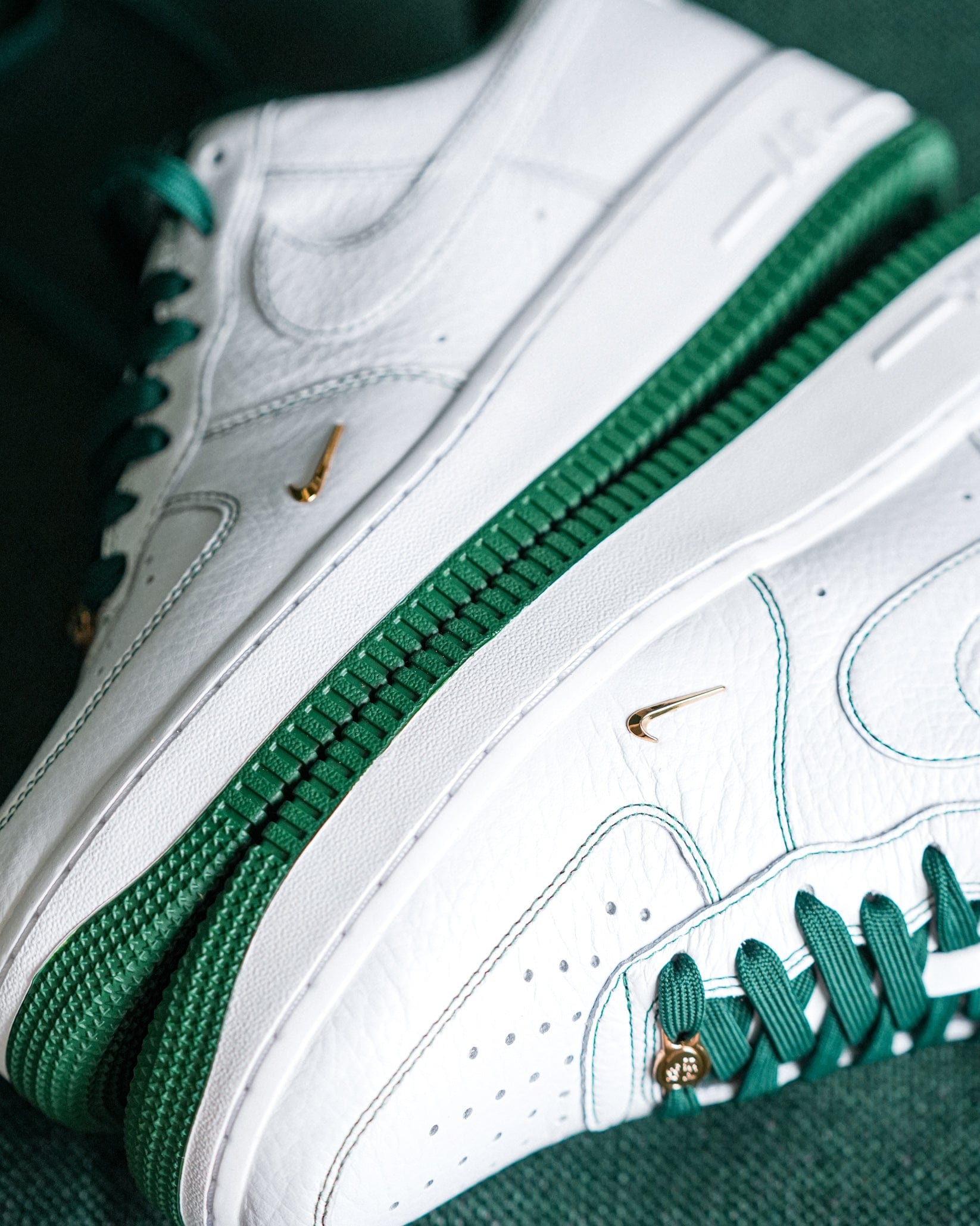 TENIS MUJER AIR FORCE 1 JEWEL BLANCO - imagen 7
