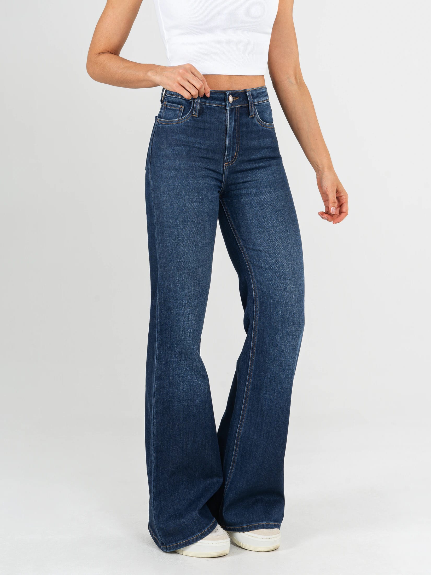 Ref: 065295 Jean flare stretch, bota ancha, tiro alto, tono azul medio oscuro - imagen 3