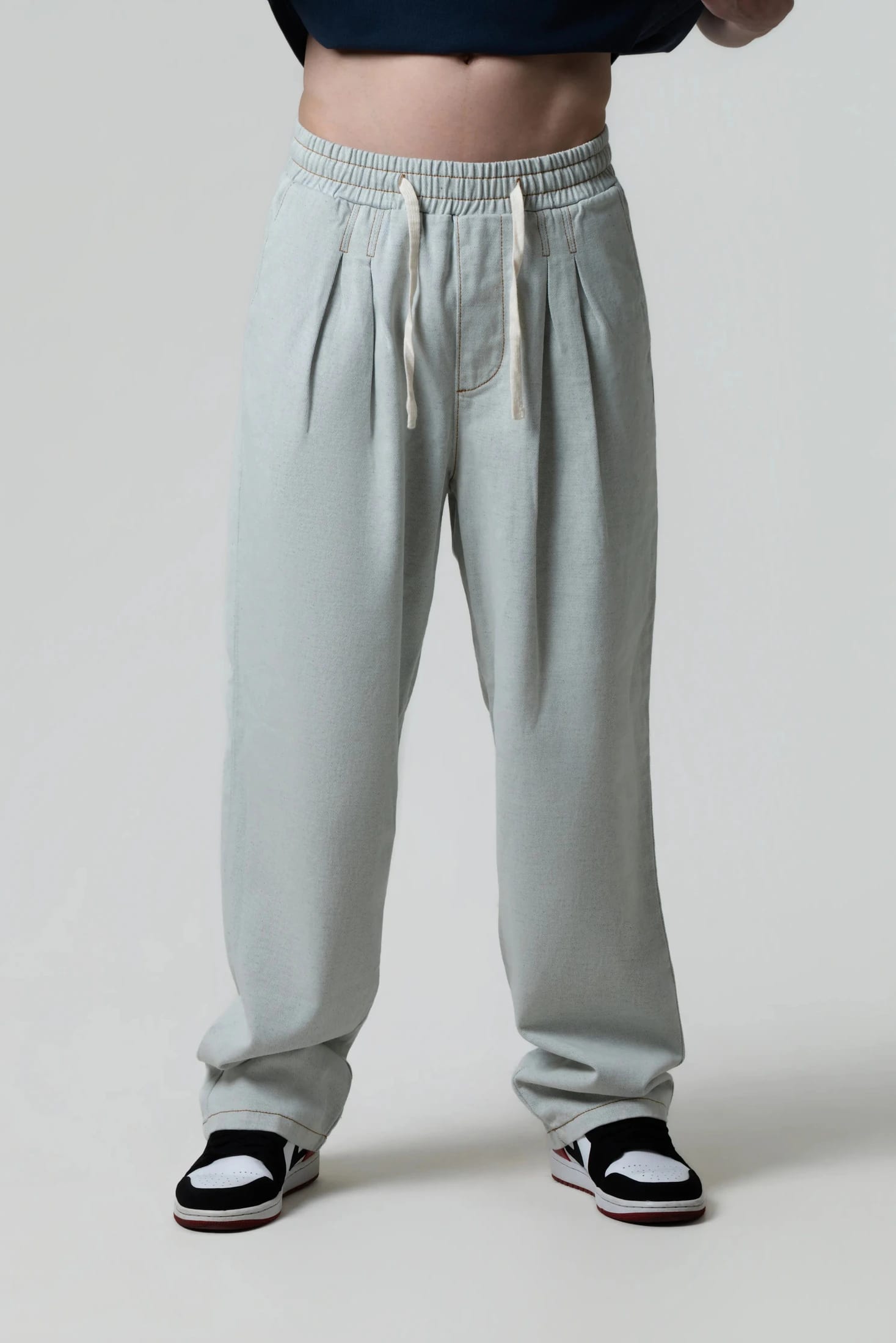 PANTALON JOGG COLOR AZUL CLARO - imagen 2