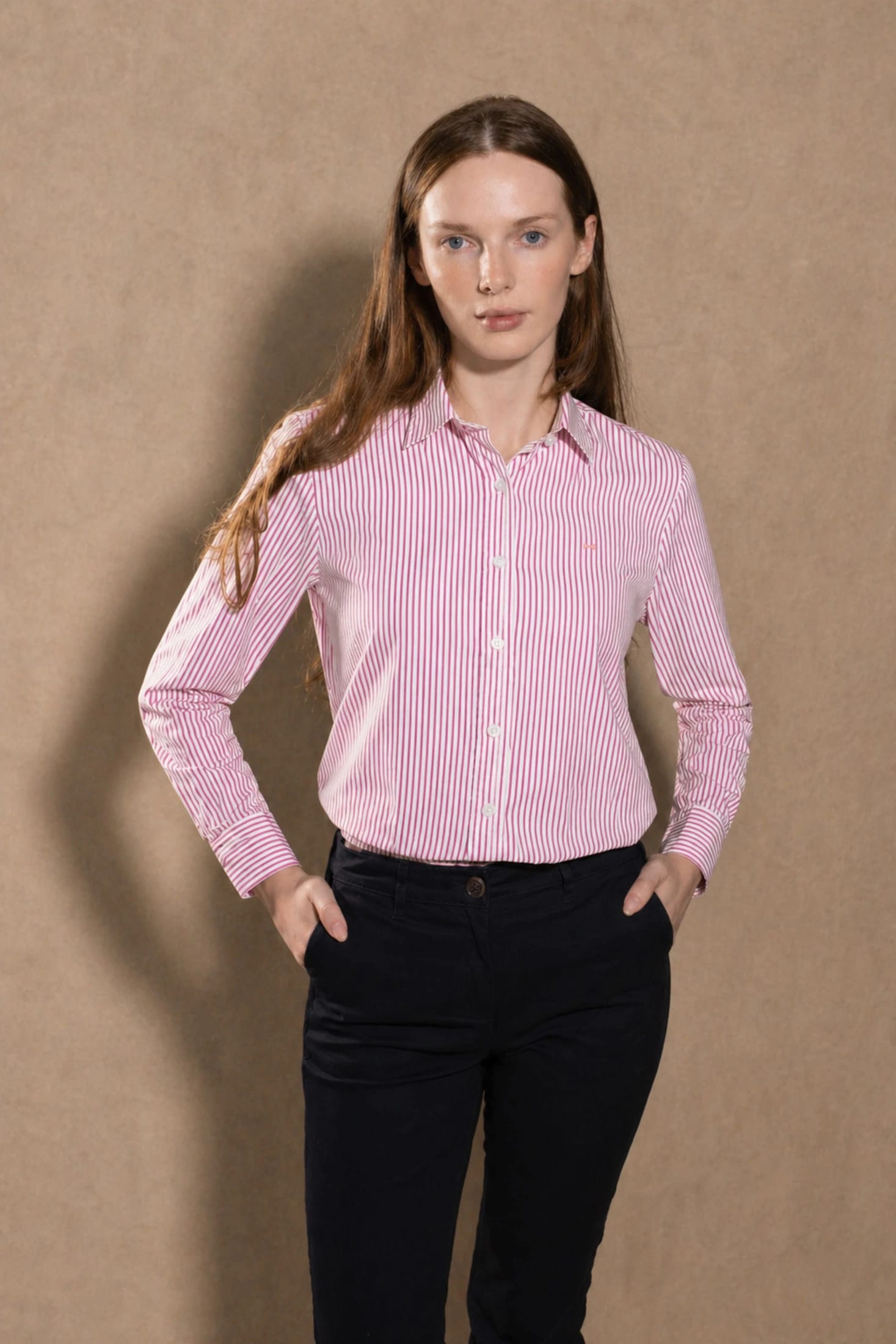 Camisa Antimanchas de Mujer Popelina Rayas Rosadas - imagen 1