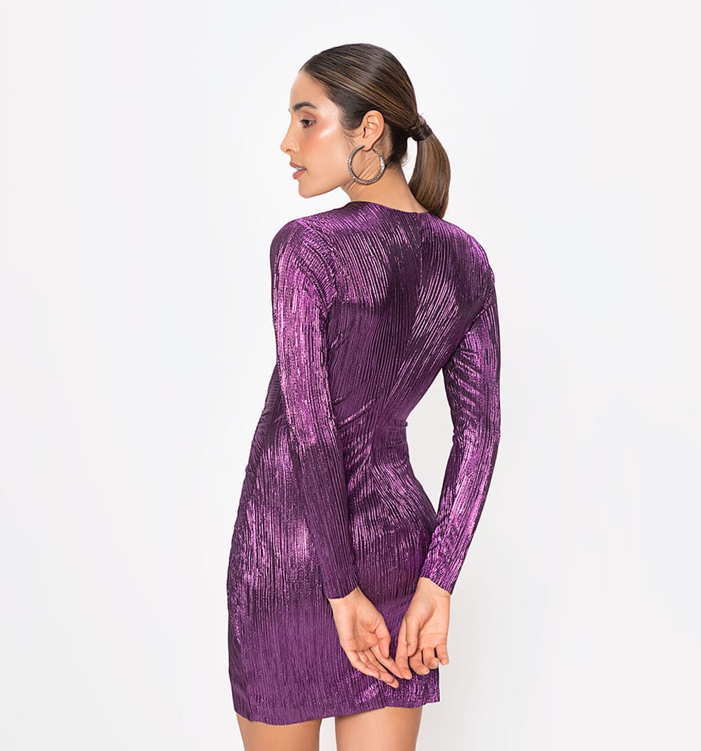 Vestido corto manga larga con entorche - imagen 5
