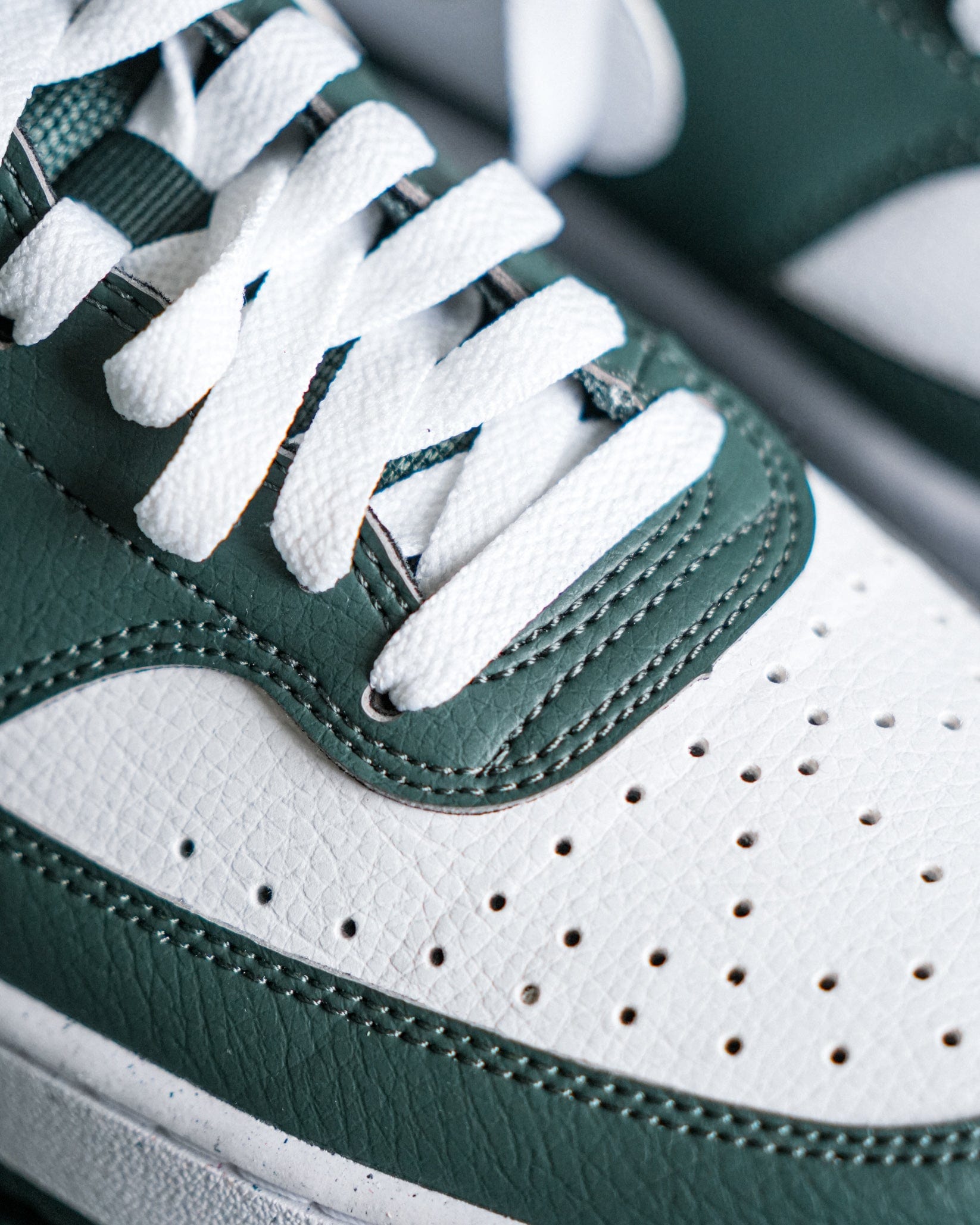 TENIS MUJER NIKE COURT VISION - imagen 4