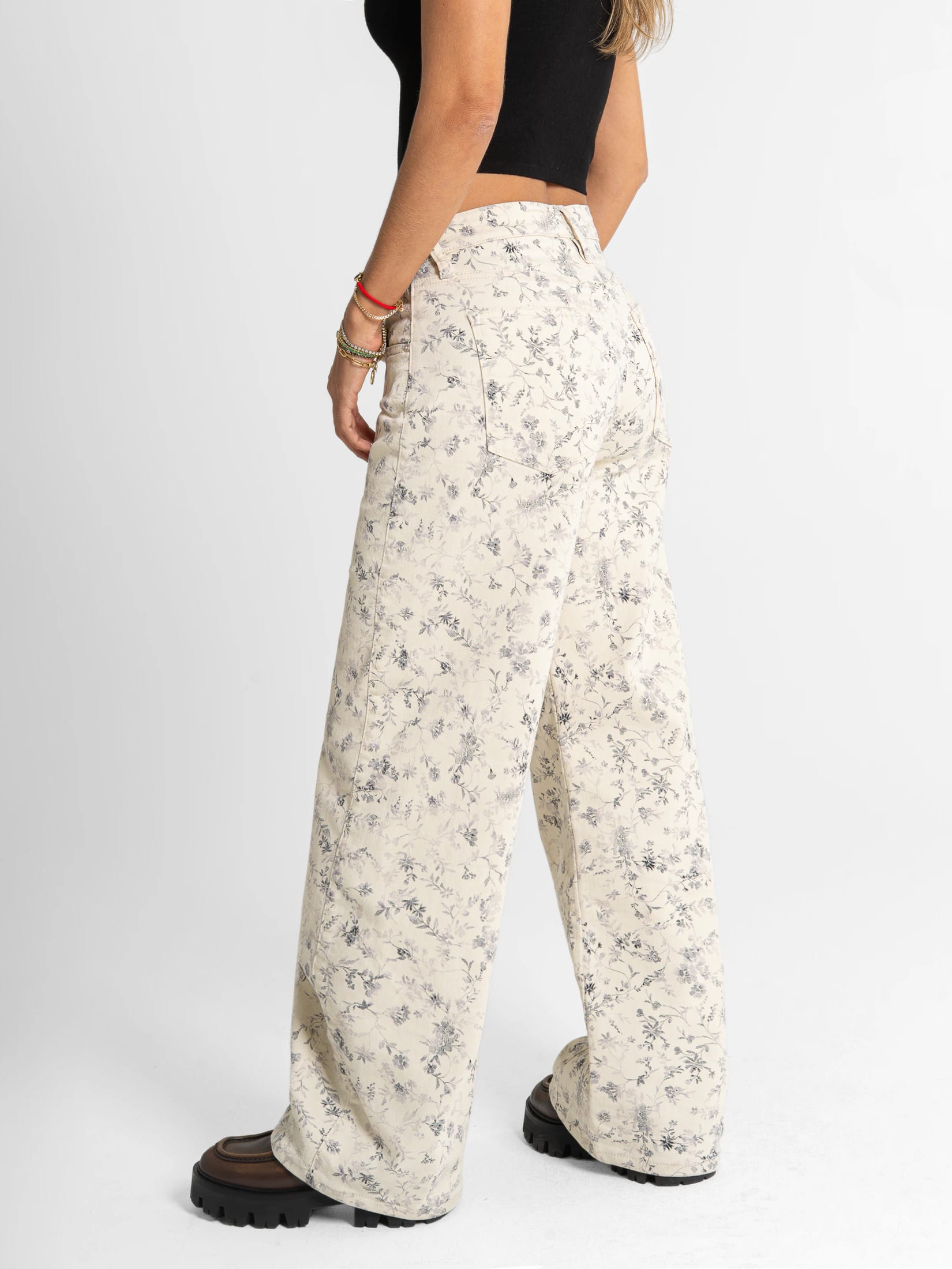 Ref: 0620653 Pantalón wide leg, stretch, detalle de tela estampada, tiro alto, tono ivory - imagen 3