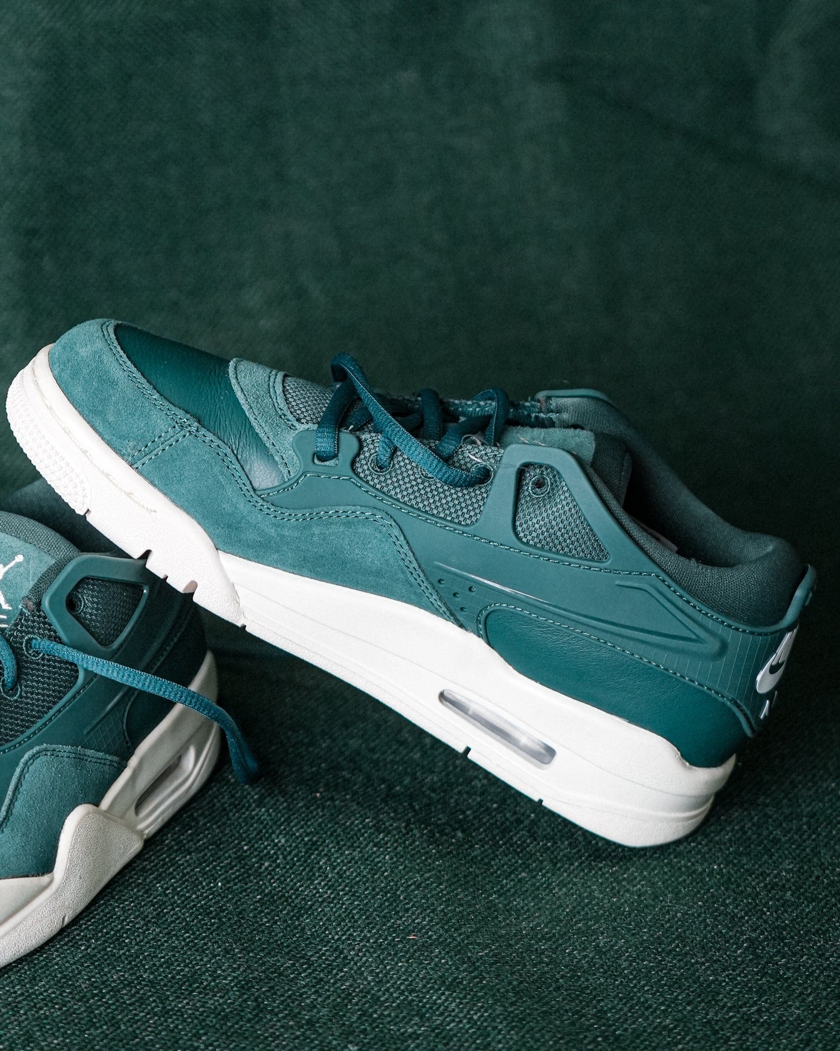 TENIS MUJER AIR JORDAN 4 VERDE OSCURO - imagen 8