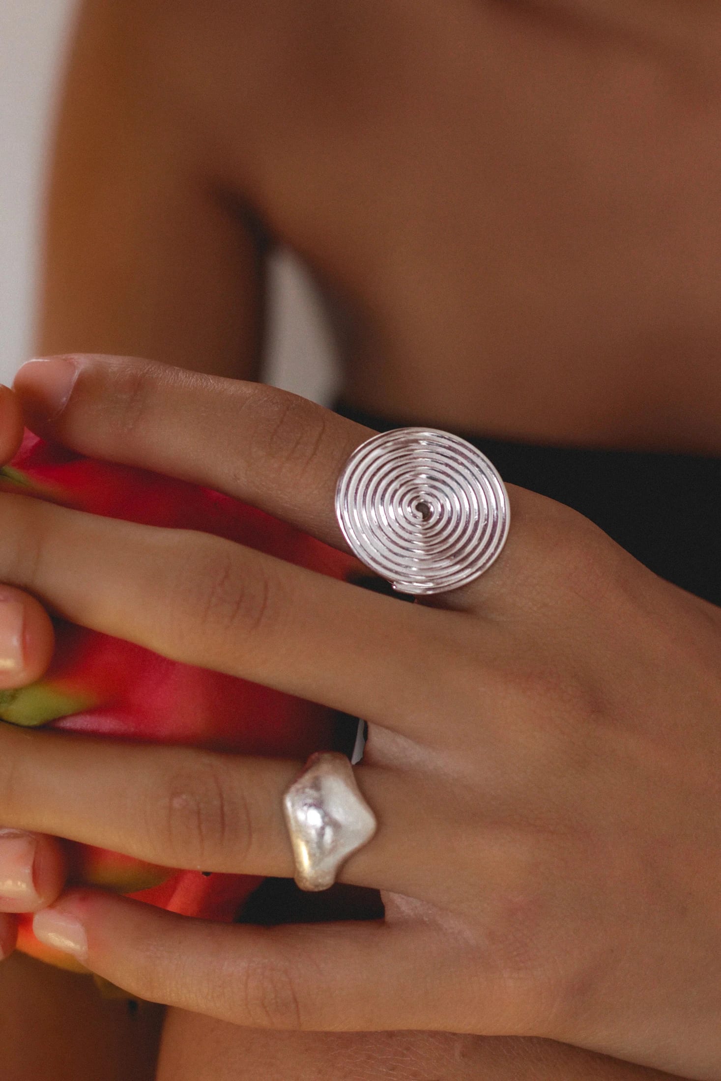 ORGANIC SILVER RING - imagen 1