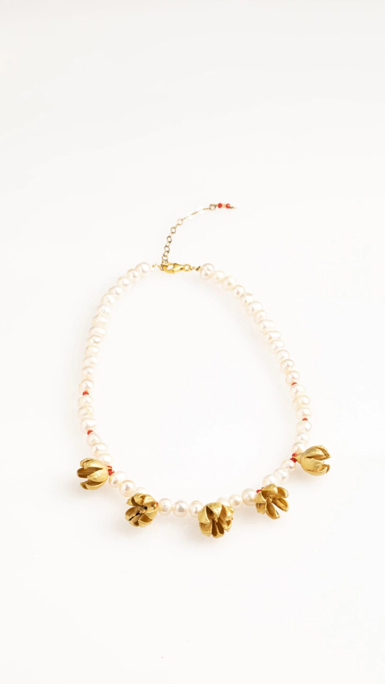COLLAR CORTO SEMILLAS DE ENEBRO Y PERLAS - imagen 4
