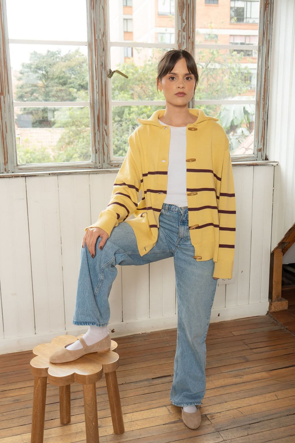 Sweater Botones Madera Amarillo - imagen 2