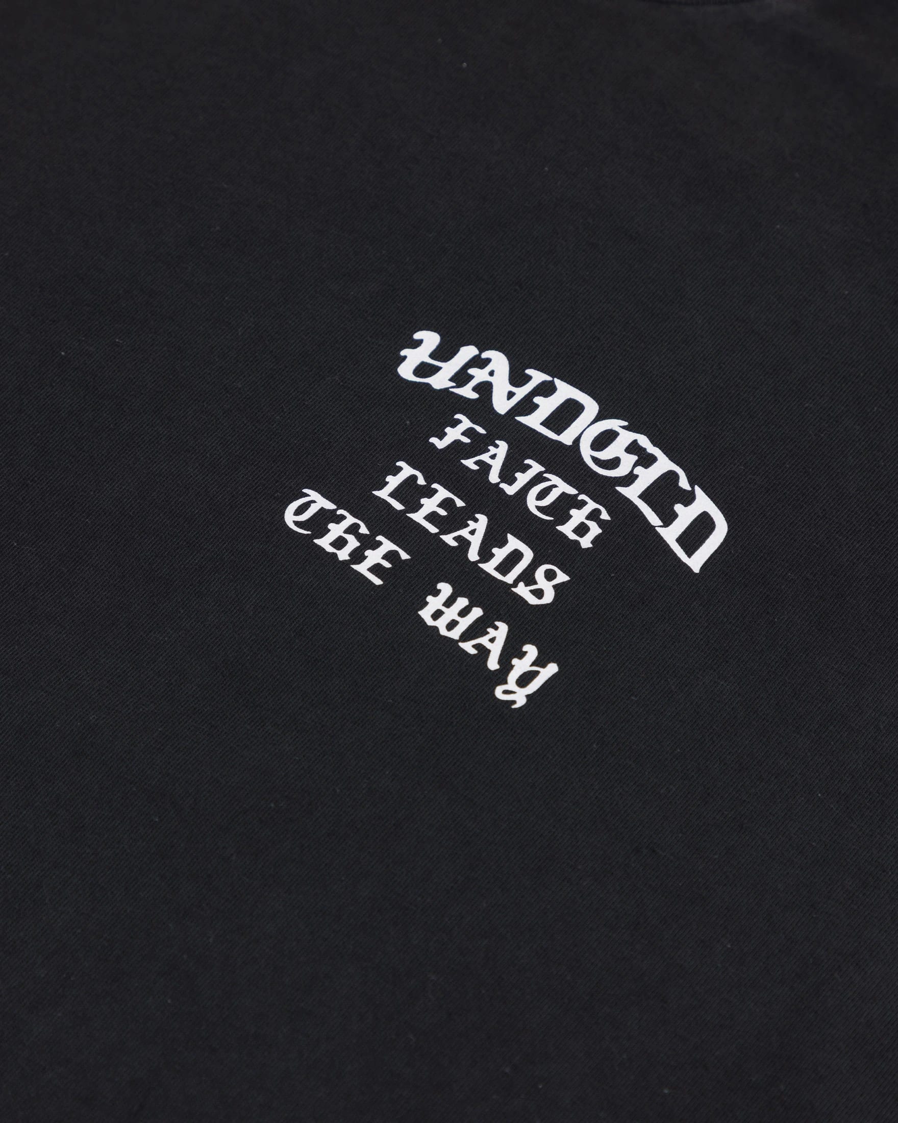 Act 1 Faith Tshirt Vintage Black - imagen 5