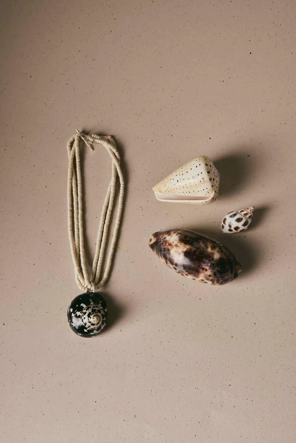 Savage Beaded Necklace - imagen 5
