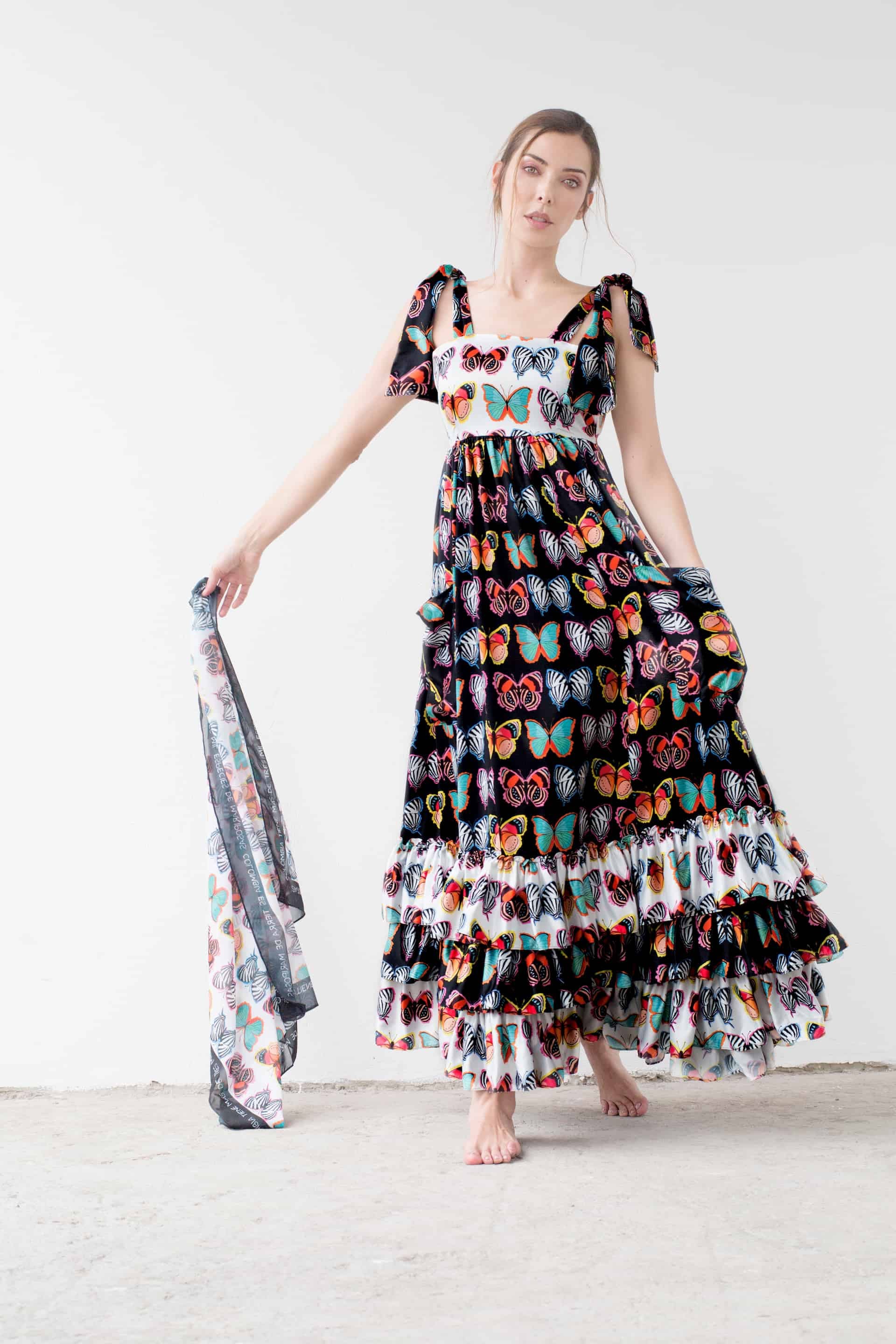 Maxi Vestido Tierra de Mariposas Negro - imagen 1