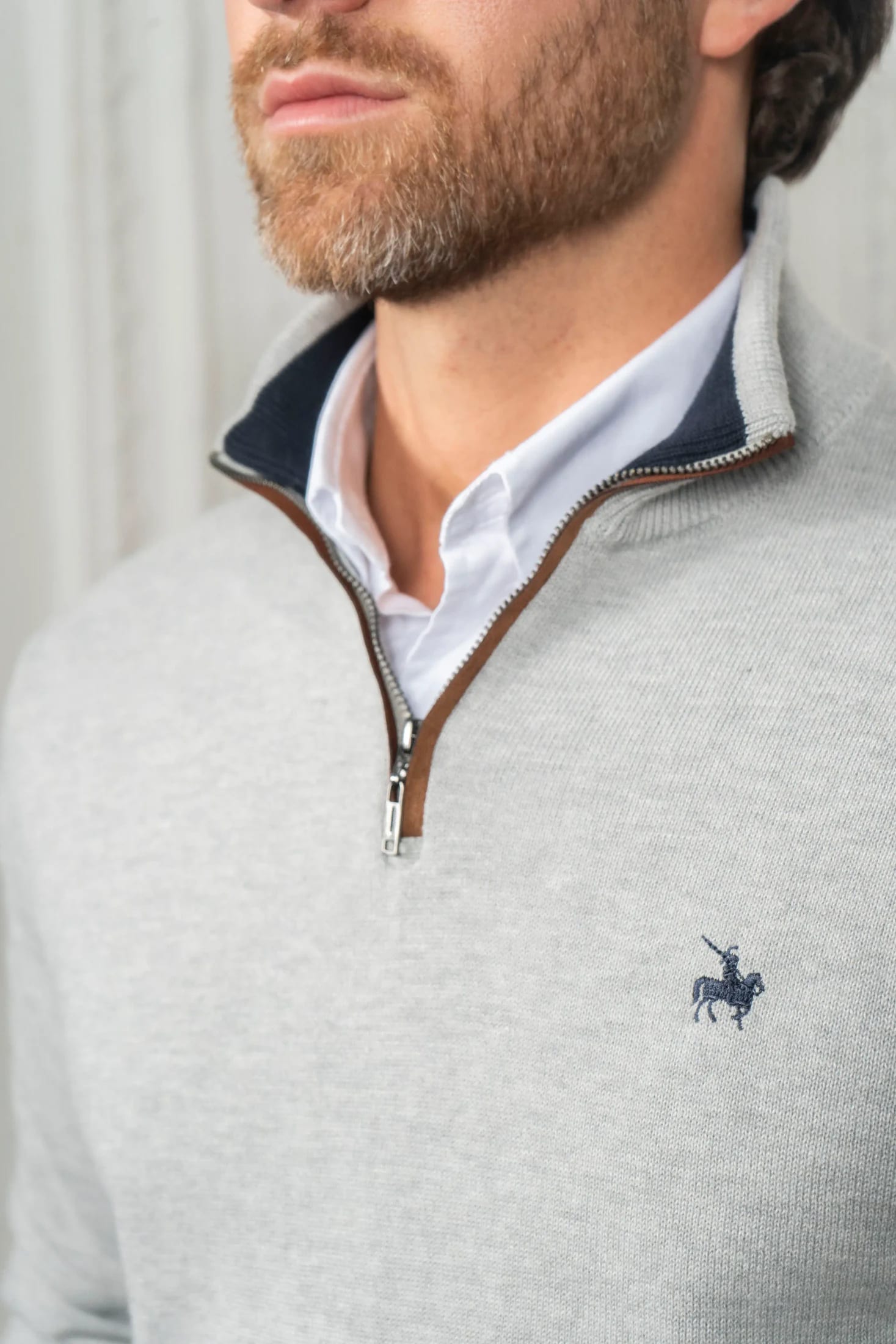 Suéter Halfzip Legacy Hombre Gris Claro - imagen 3