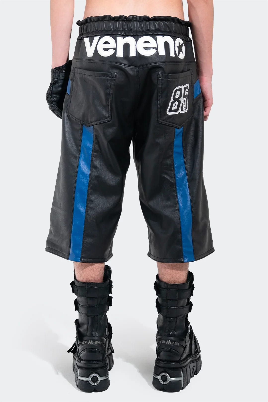 VENENO SHORT CUERO GO FASTER - imagen 5