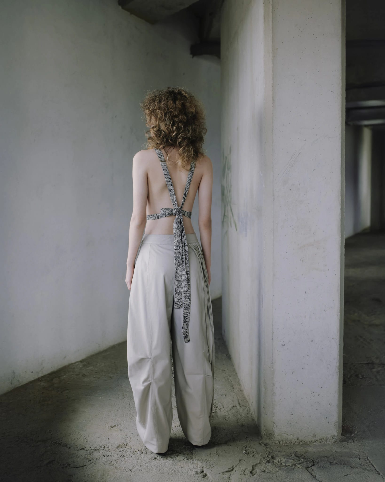 BAGGY LEATHER FRINGE TROUSERS - imagen 4