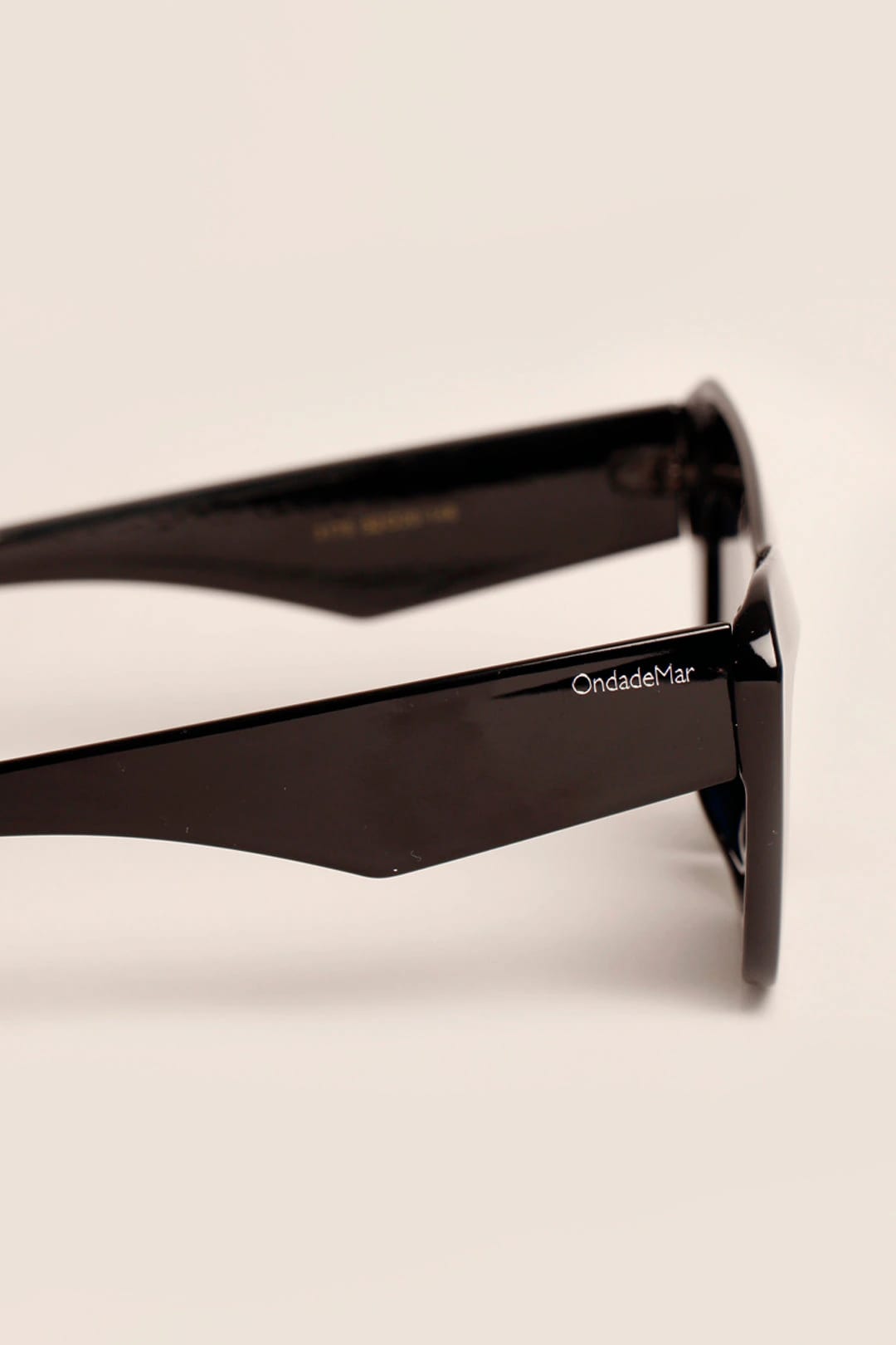 Sunglasses Accesorios - imagen 3