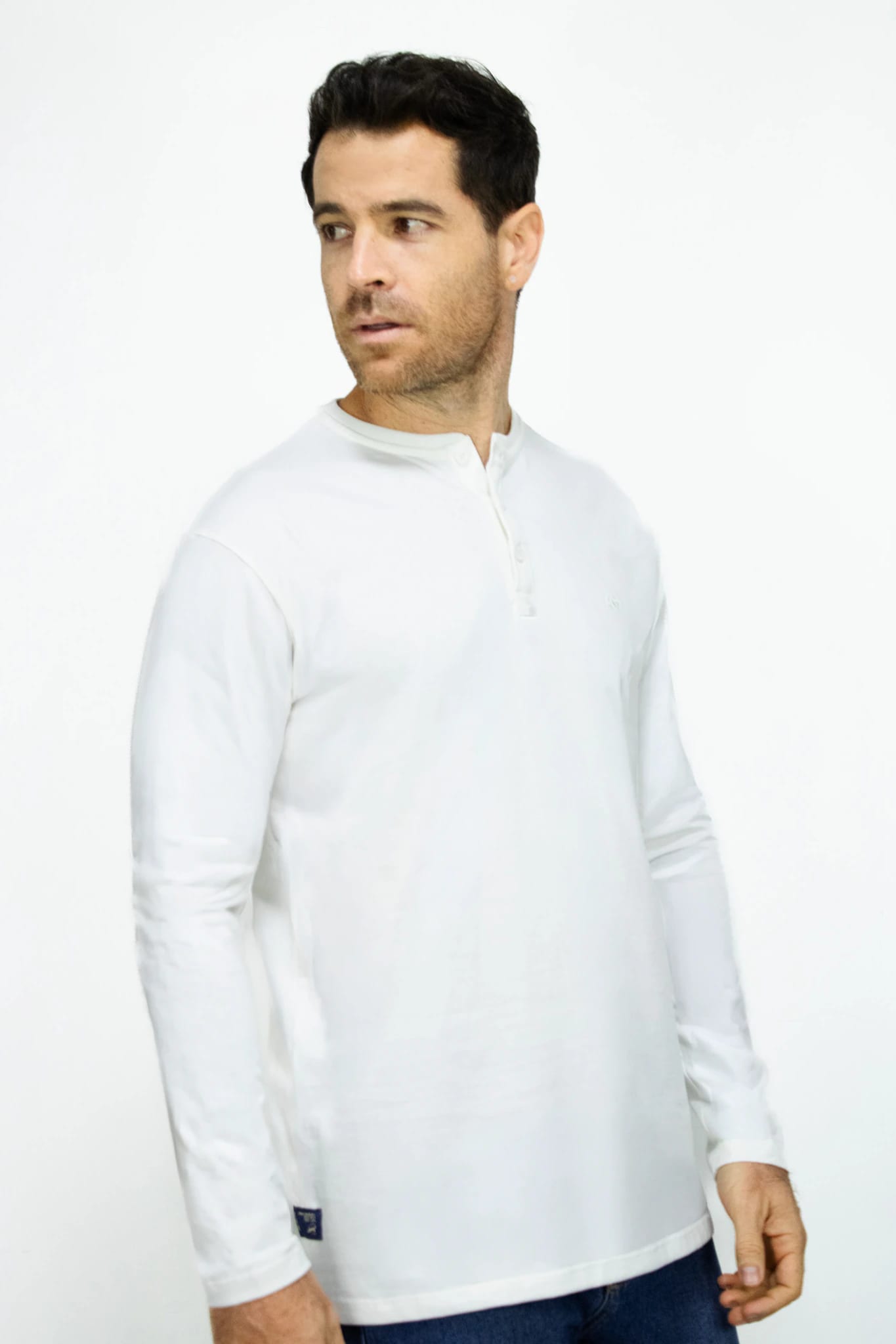 Camibuso Blanco Cuello Henley Manga Larga para Hombre - imagen 2