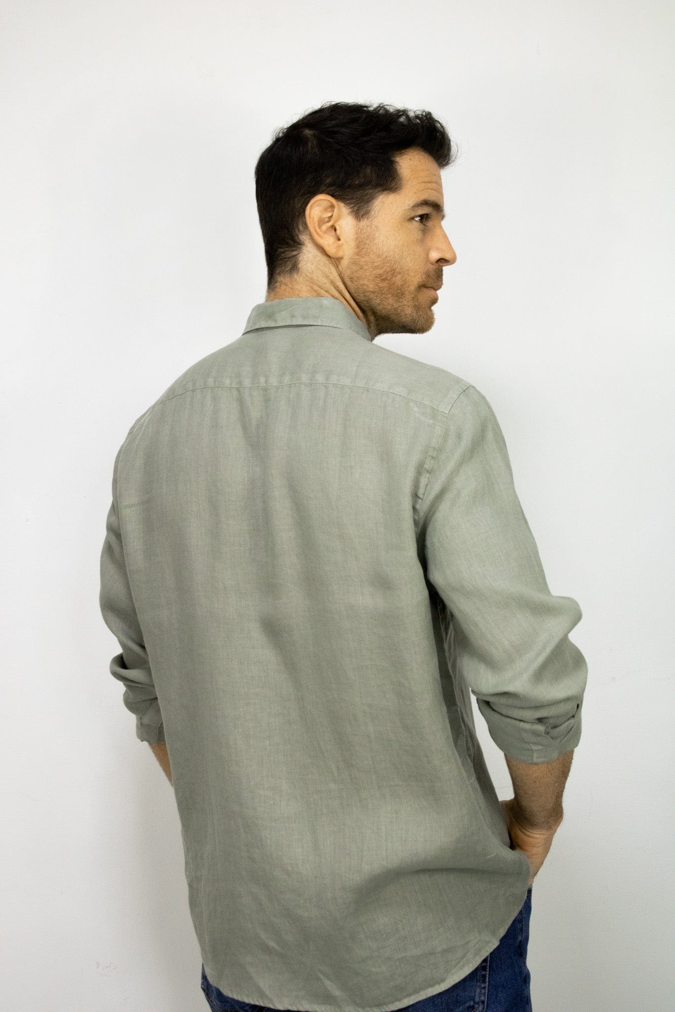 CAMISA LINO MANGA LARGA VERDE PARA HOMBRE - imagen 3