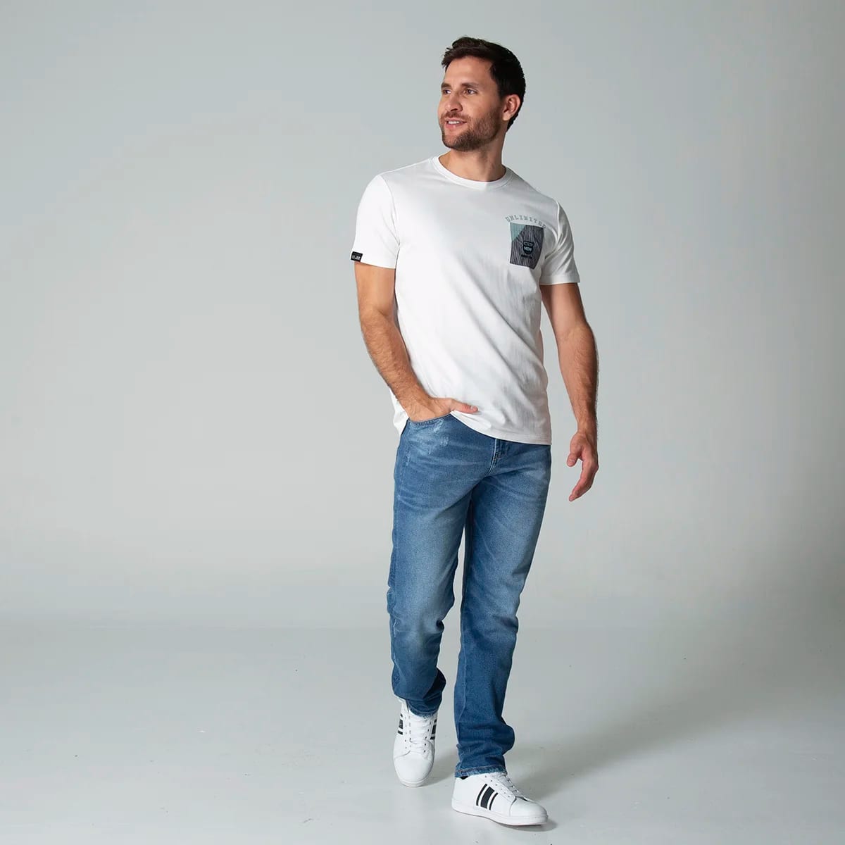 Camiseta Slim Cuello Redondo Unlimited - imagen 2