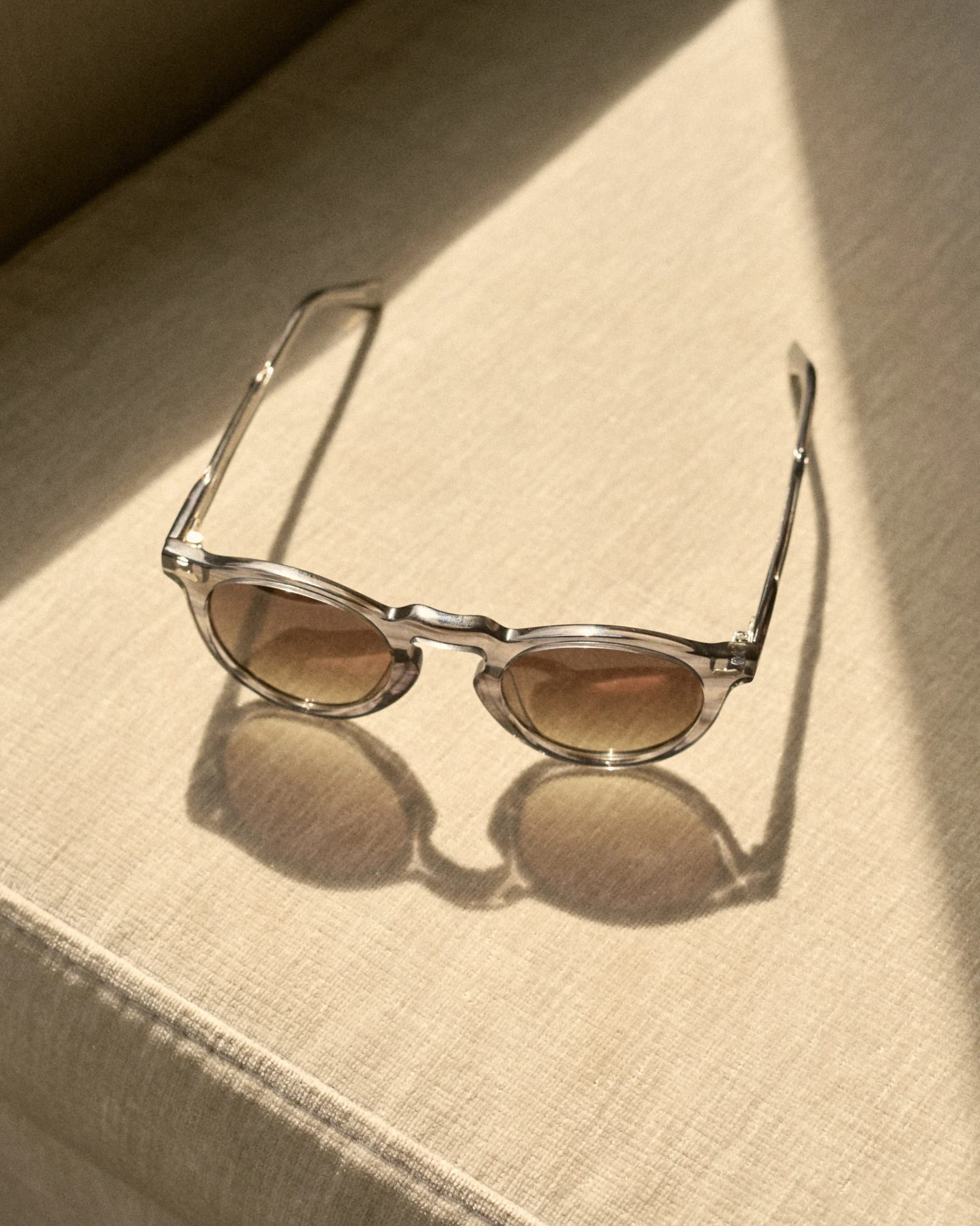 HARLEY - GREY TORTOISE / GRADIENT OLIVE - imagen 4