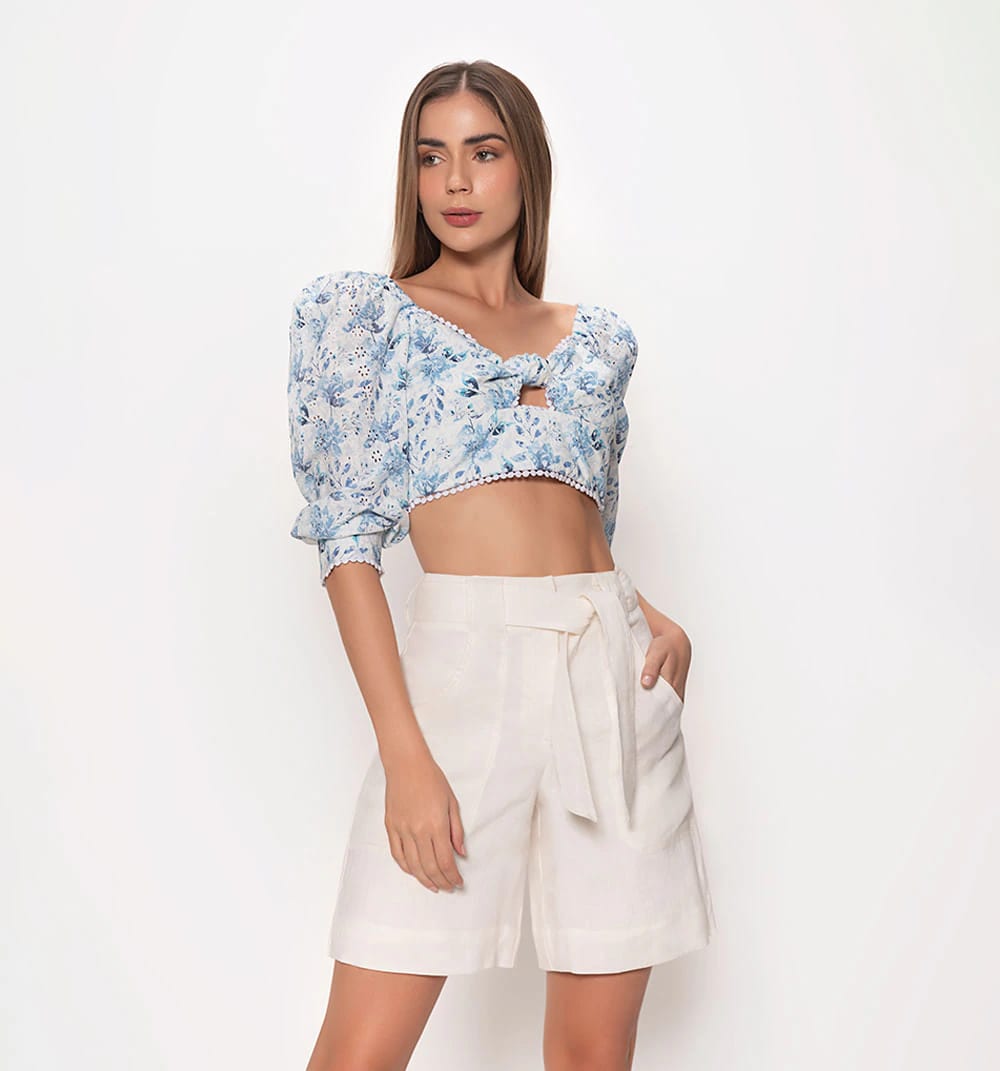 Crop top manga 3/4 con amarre en espalda - imagen 2