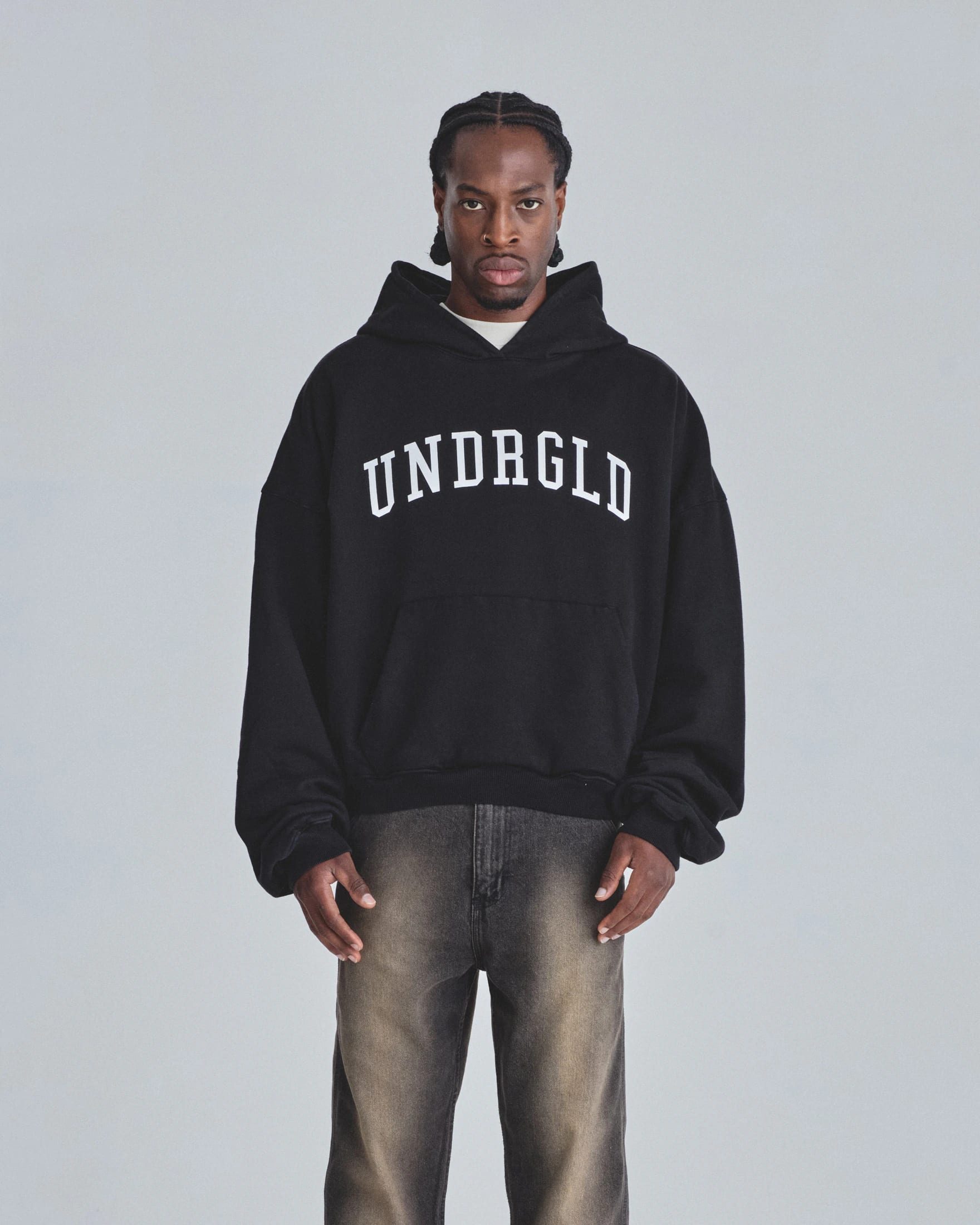 Hoodie Line Varsity UNDRGLD Boxy Fit Black - imagen 2
