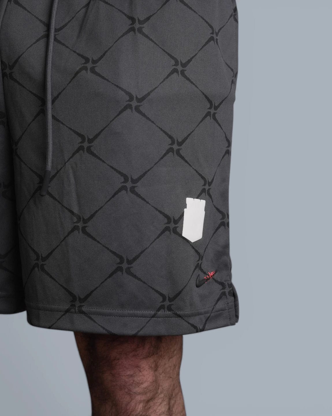 PANTALONETA GRIS ROMBOS NIKE HOMBRE - imagen 4