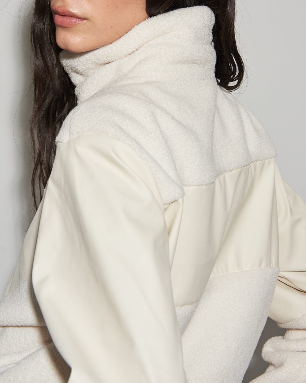 CREAM POLAR JACKET - imagen 7