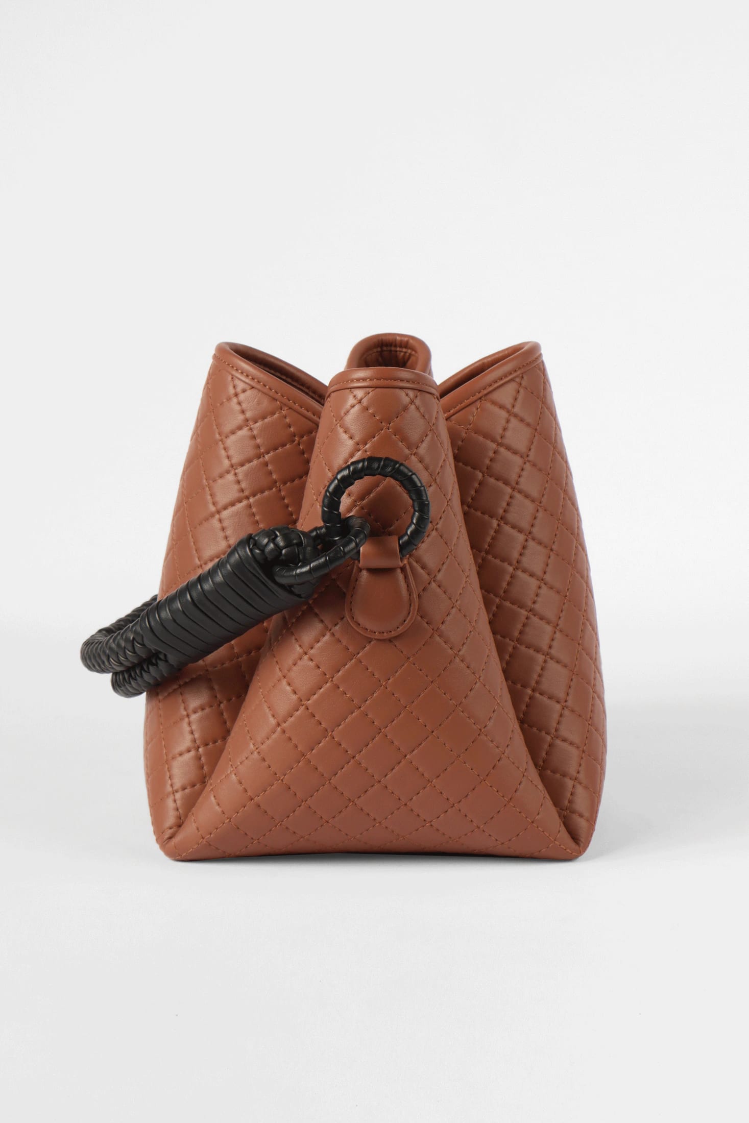 Tulip Bucket Bag, Brandy & Black - imagen 3