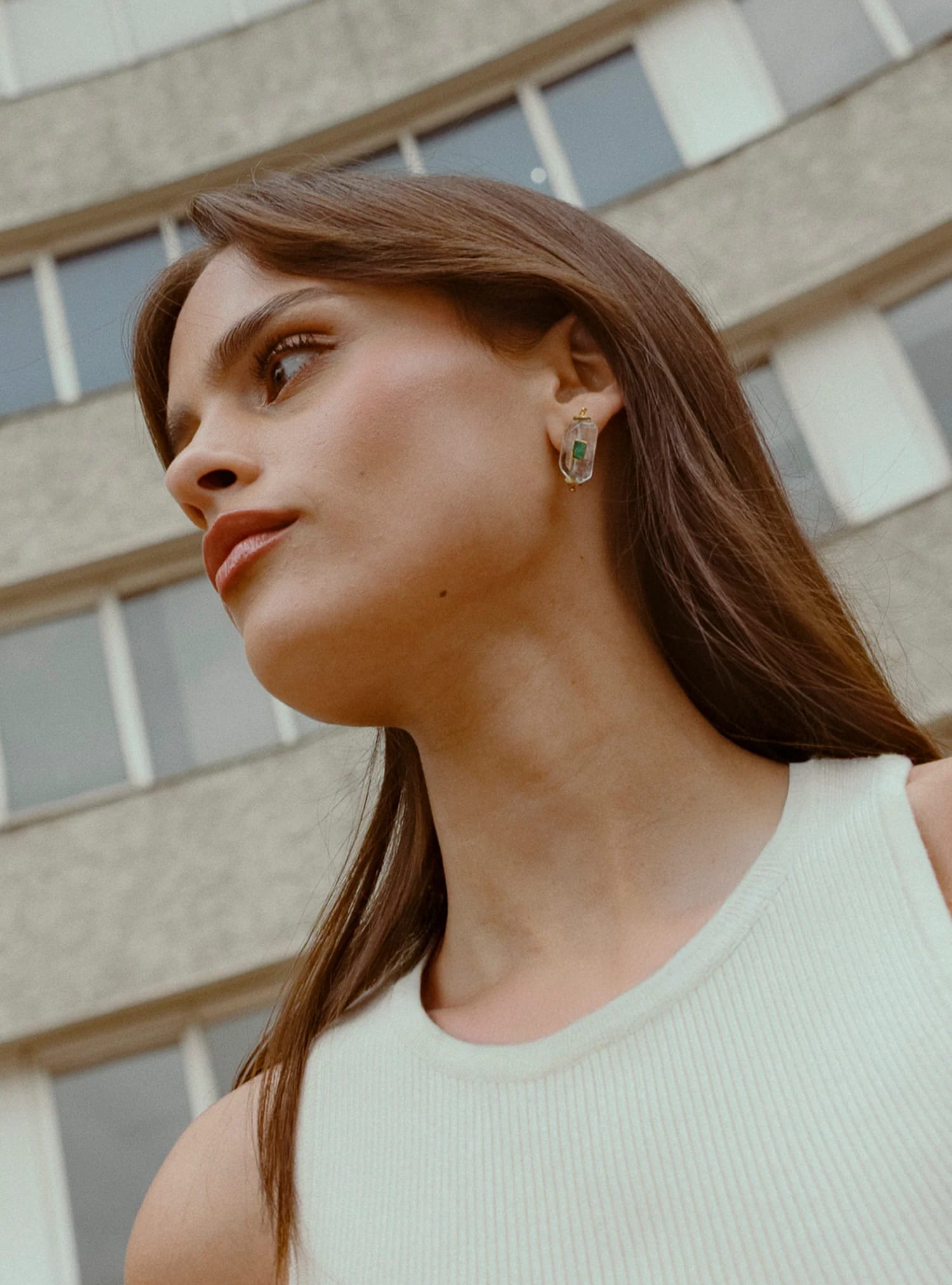 Veta Emerald Studs - imagen 2