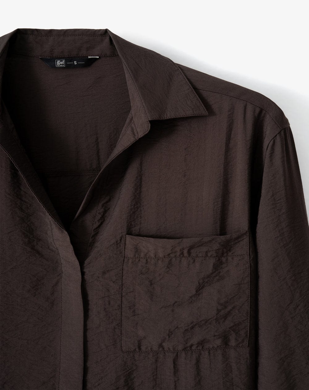 Camisa regular manga larga chocolate mujer - imagen 7