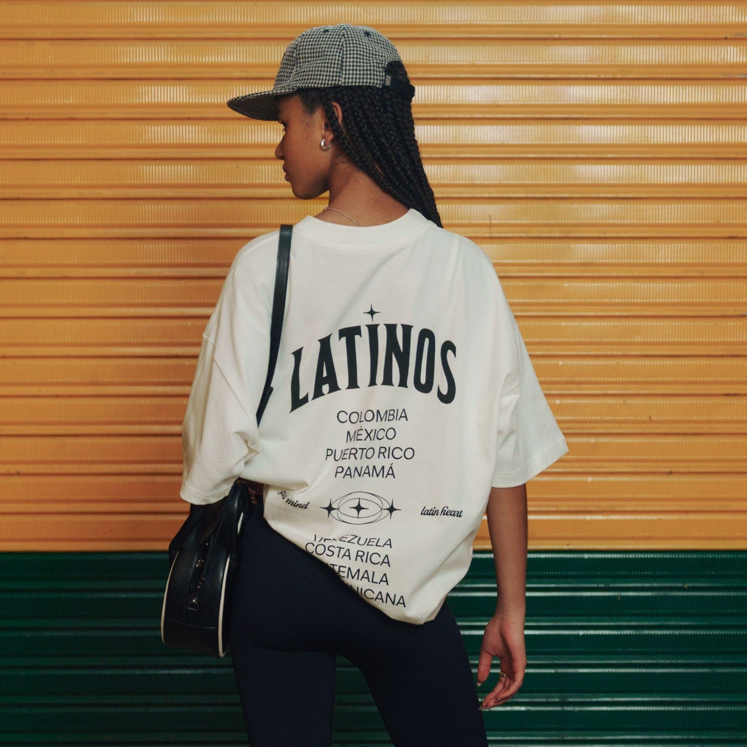 Latinos Oversized T-Shirt - Cream - imagen 9