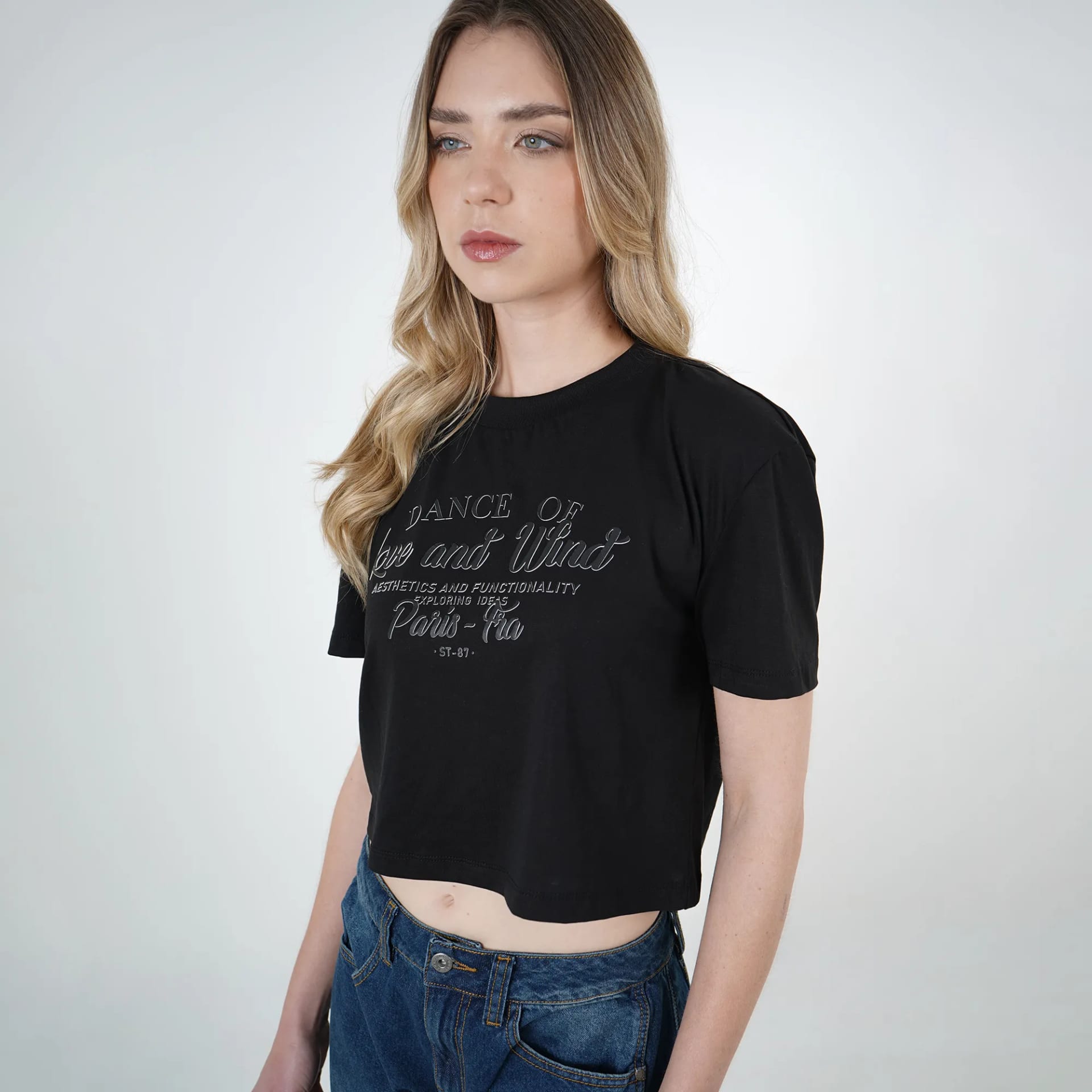 Camiseta crop cuello redondo manga corta estampado Dance - imagen 6