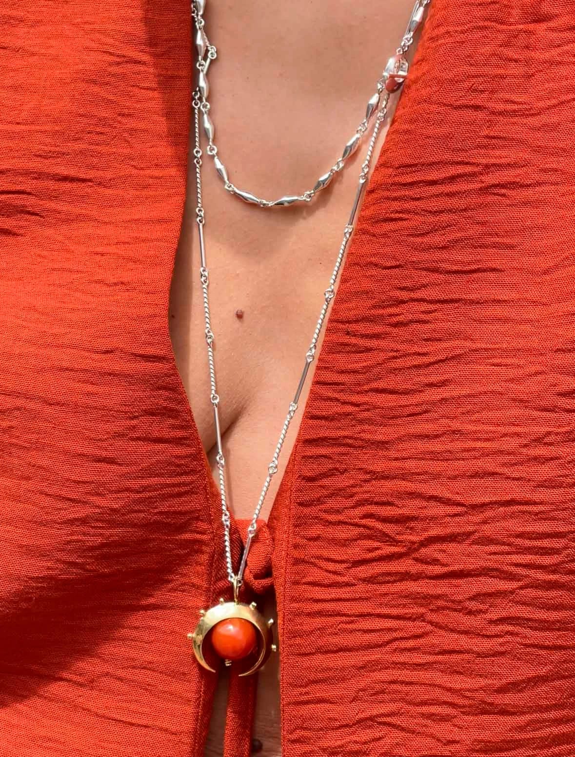Crescent Pendant Carnelian Agate Silver - imagen 2
