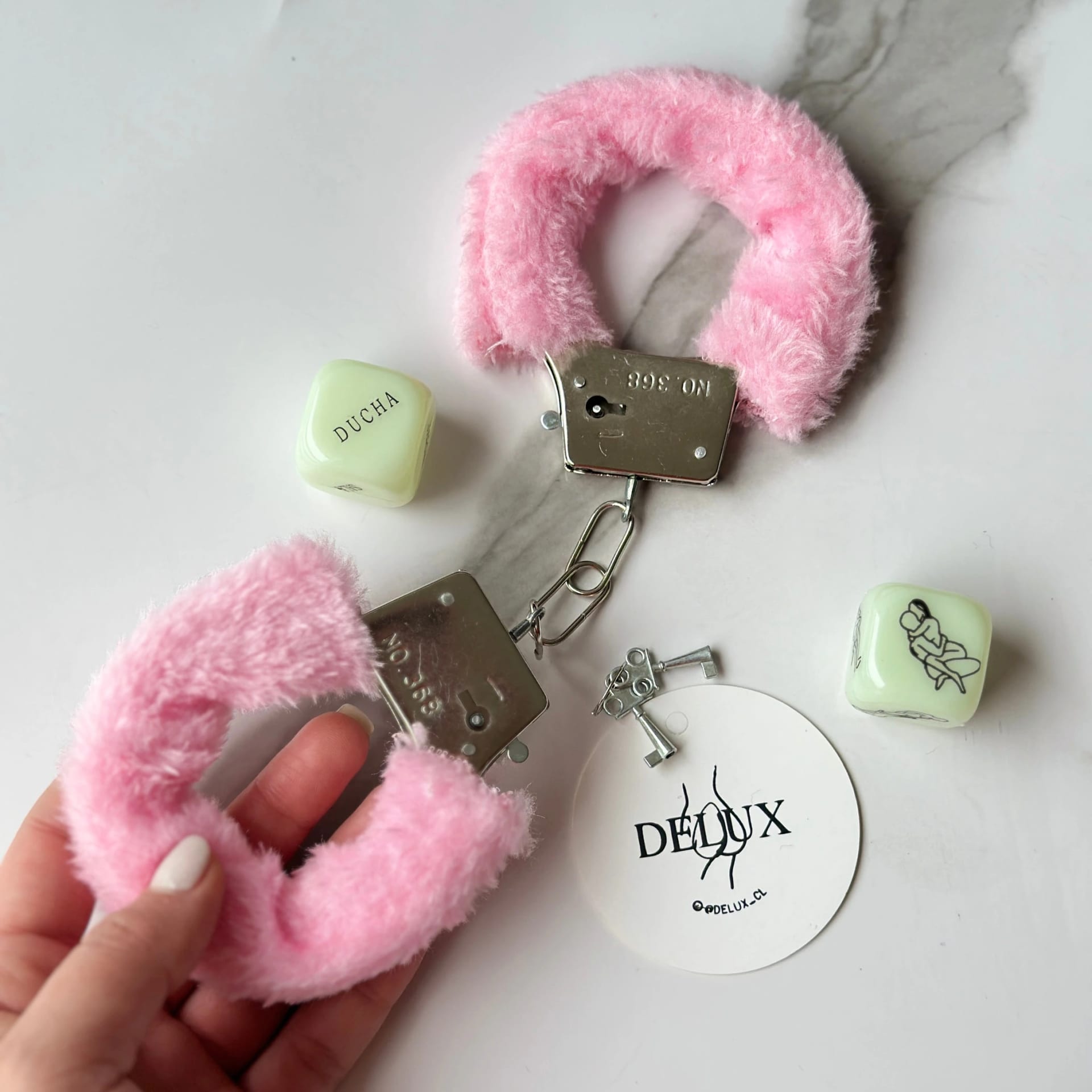 Esposas y dados - imagen 3