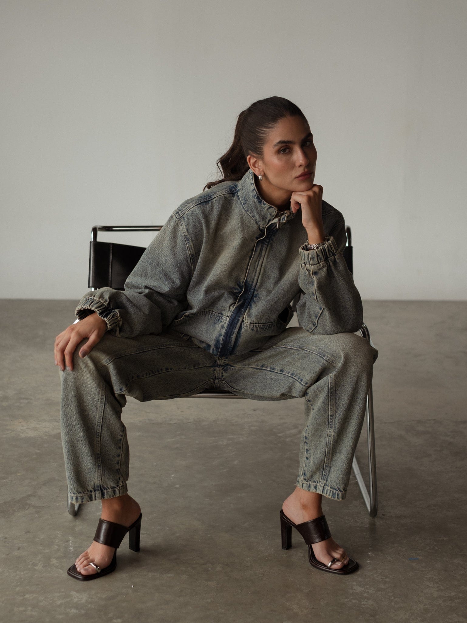 DENIM BOMBER JACKET - SUNBLEACHED - imagen 11