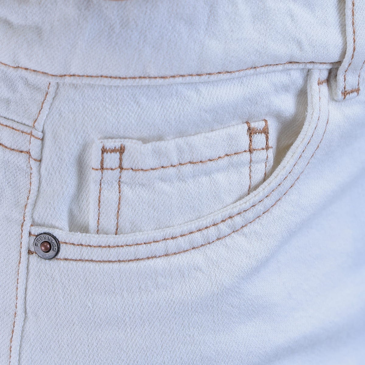 Short Blanco Denim Mujer - imagen 5