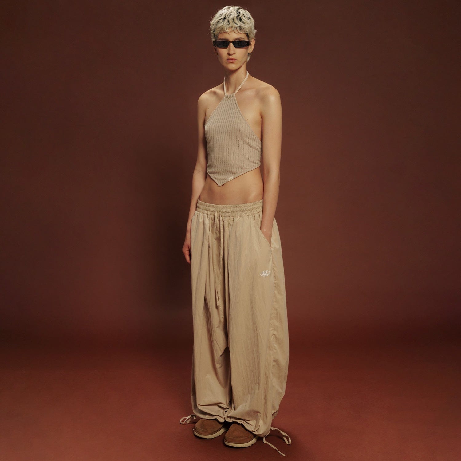 Textured Halter Top - Camel - imagen 5