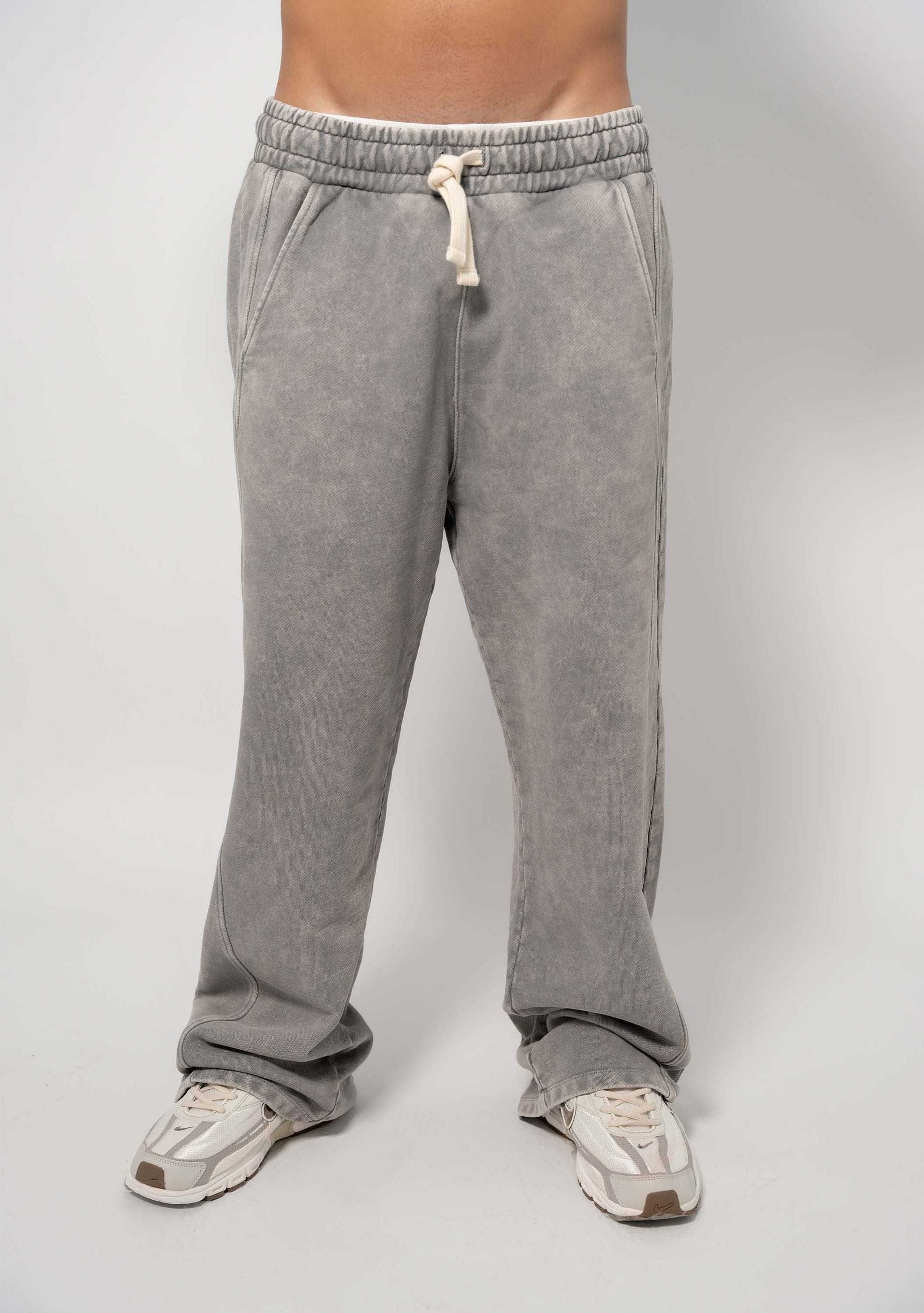 Still Hungry Gray Jogger - imagen 1