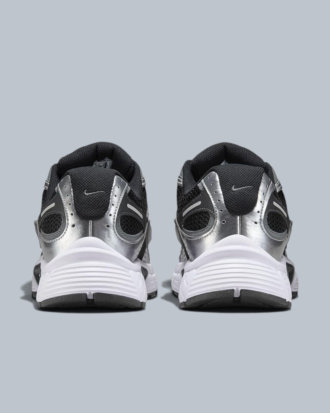 TENIS HOMBRE V5 RNR NEGRO/GRIS NIKE - imagen 4